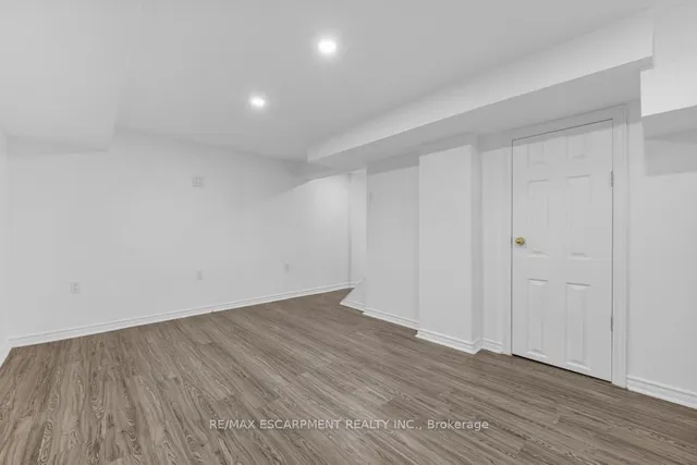Additional property image - 34 SUMACH St