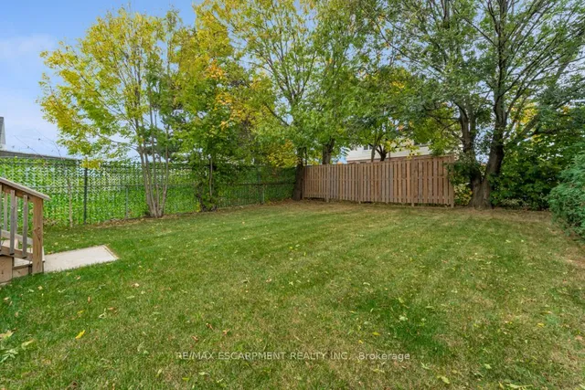Additional property image - 34 SUMACH St