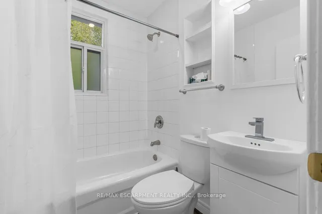 Additional property image - 34 SUMACH St