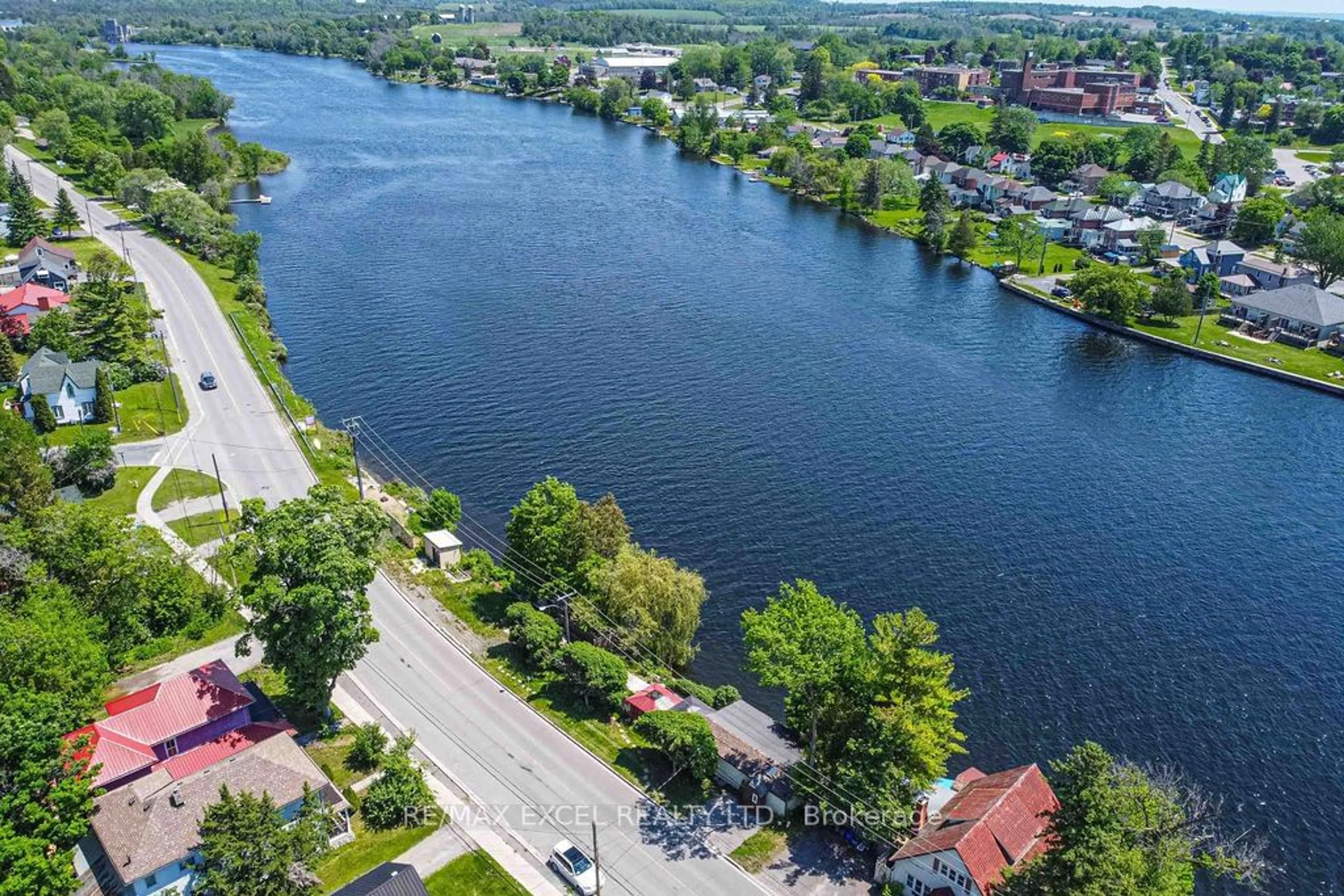 A pic from exterior of the house or condo, the view of lake or river for 197 Queen St, Trent Hills Ontario H3B 3M5