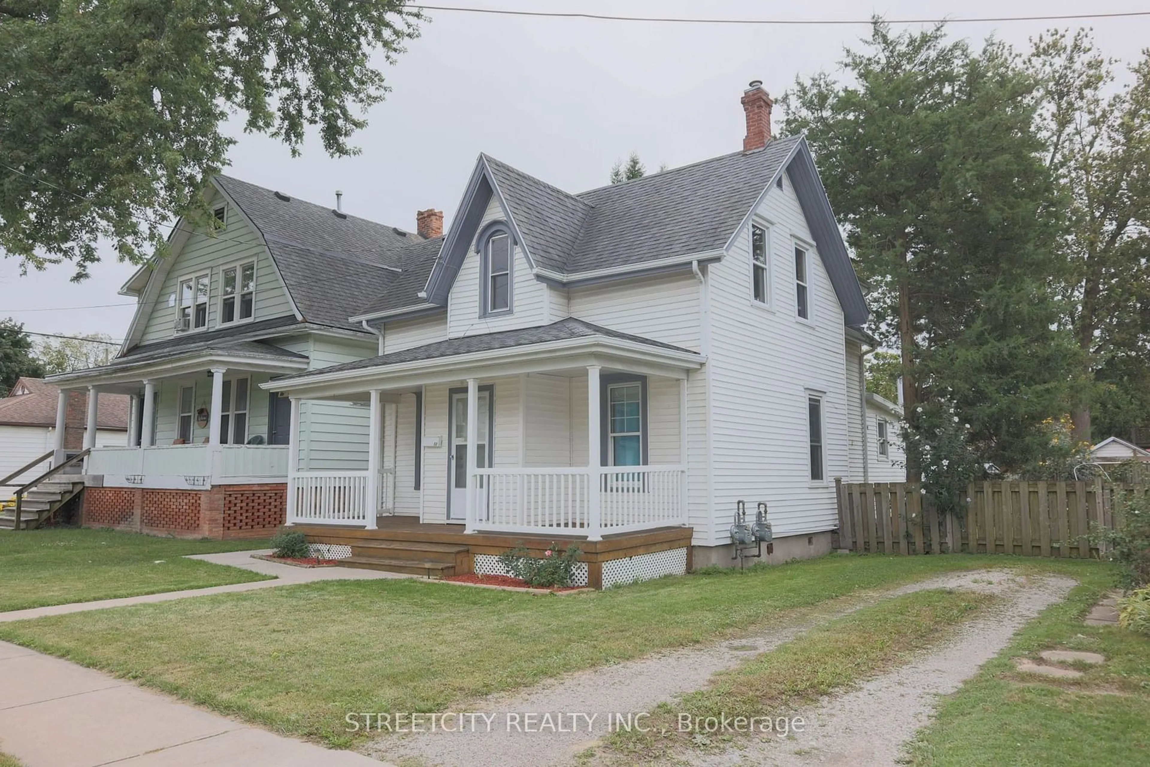 Frontside or backside of a home, the street view for 50 Joseph St, Chatham-Kent Ontario N7L 3G6