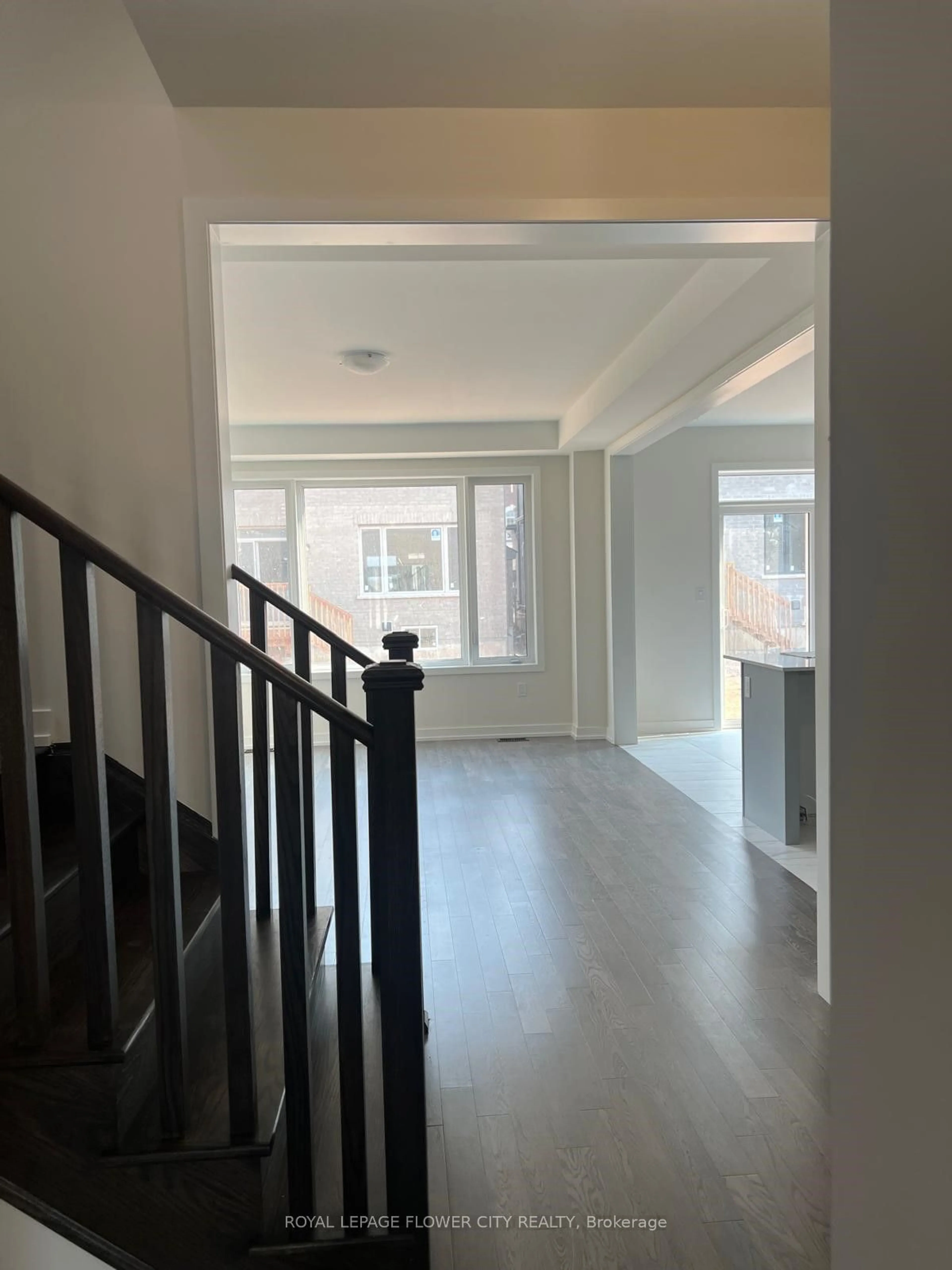 Indoor foyer, not visible floor for 129 Henshaw Dr, Erin Ontario N0B 1T0