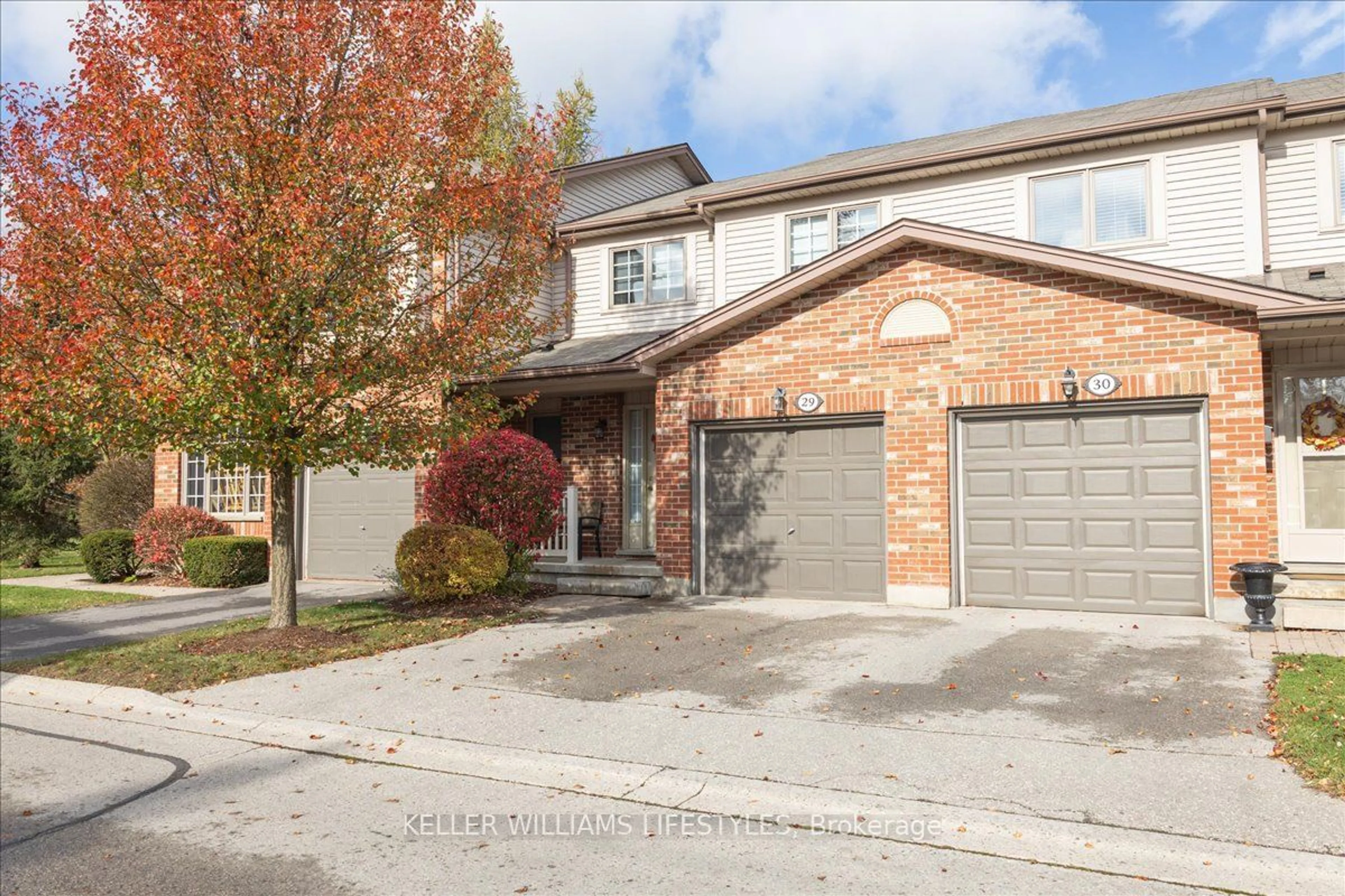 A pic from exterior of the house or condo, the street view for 1478 ADELAIDE St #29, London Ontario N5X 3Y1