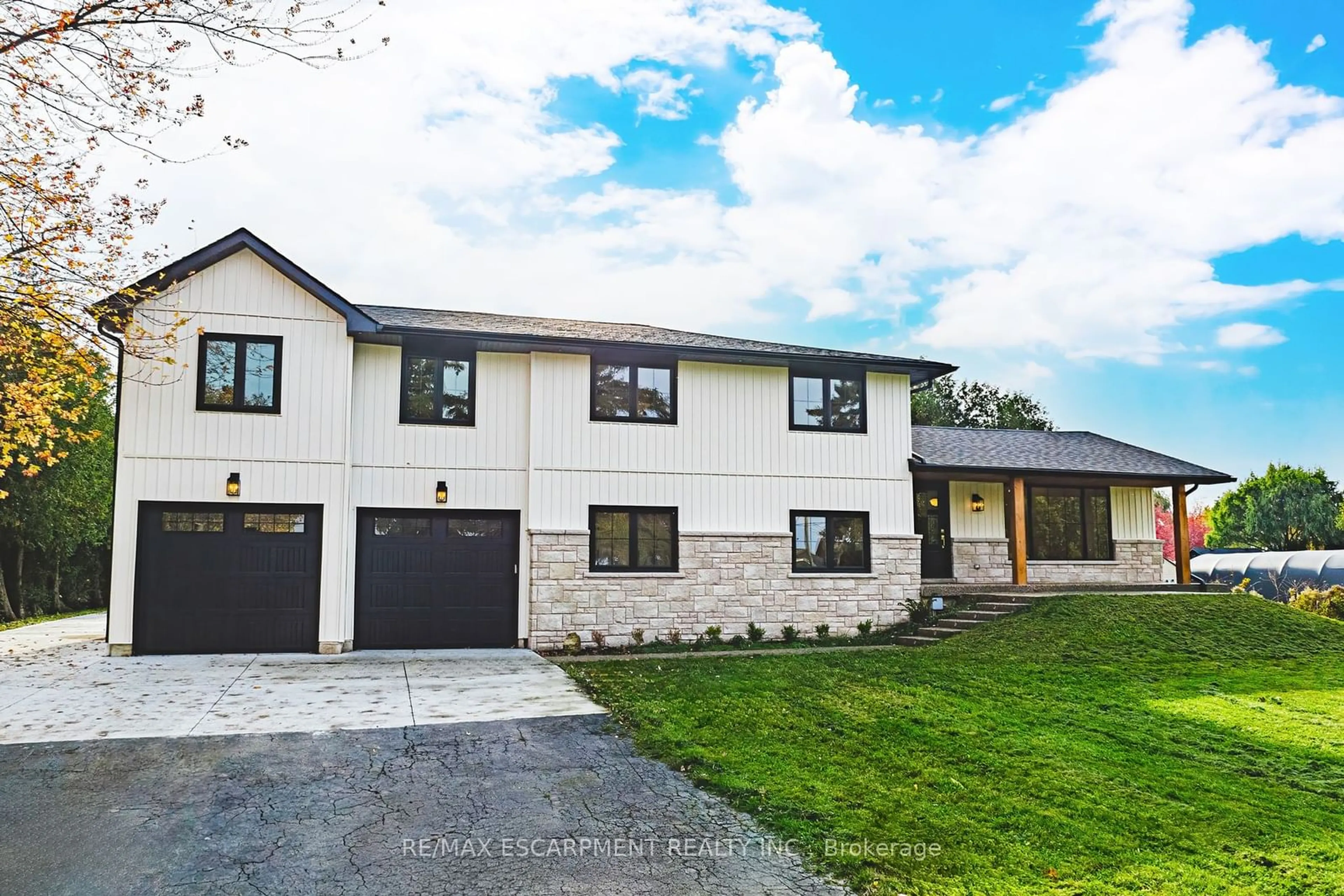 Frontside or backside of a home, cottage for 3111 Cemetery Rd, Hamilton Ontario L0R 1C0