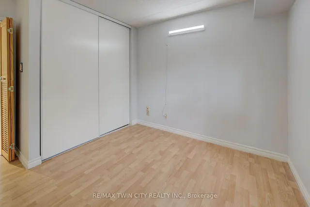 Additional property image - 3085 Kingsway Dr Unit 25