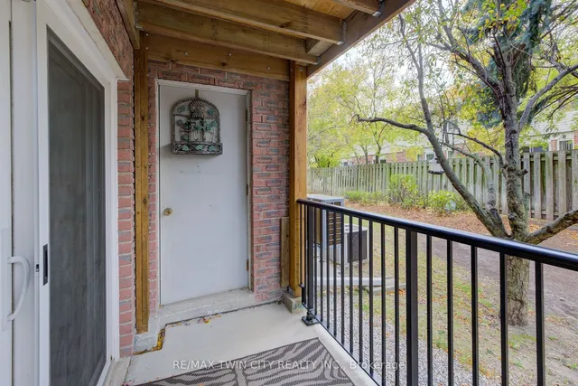 Additional property image - 3085 Kingsway Dr Unit 25