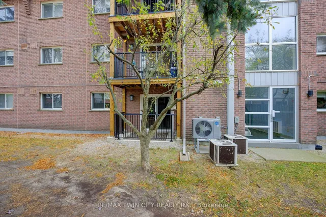 Additional property image - 3085 Kingsway Dr Unit 25