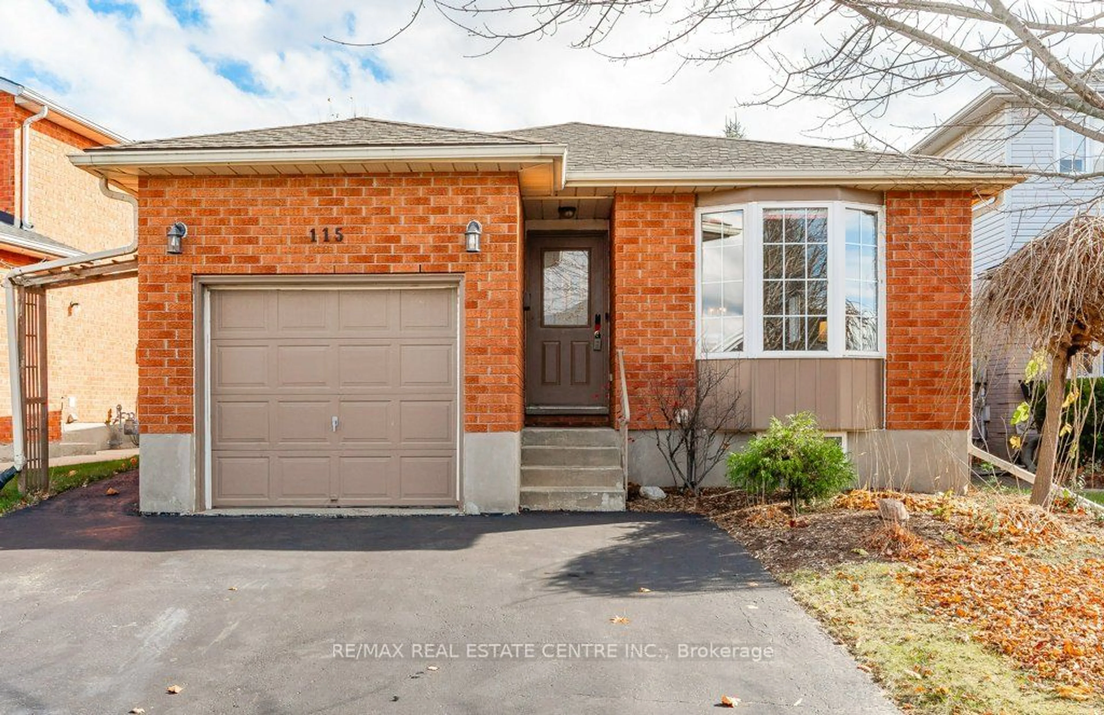 Home with brick exterior material for 115 Melran Dr, Cambridge Ontario N3C 4C6