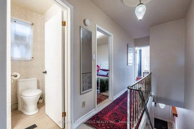 Additional property image - 50 1/2 Clyde St