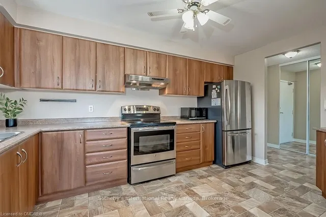 Additional property image - 8 MAIN St Unit 401