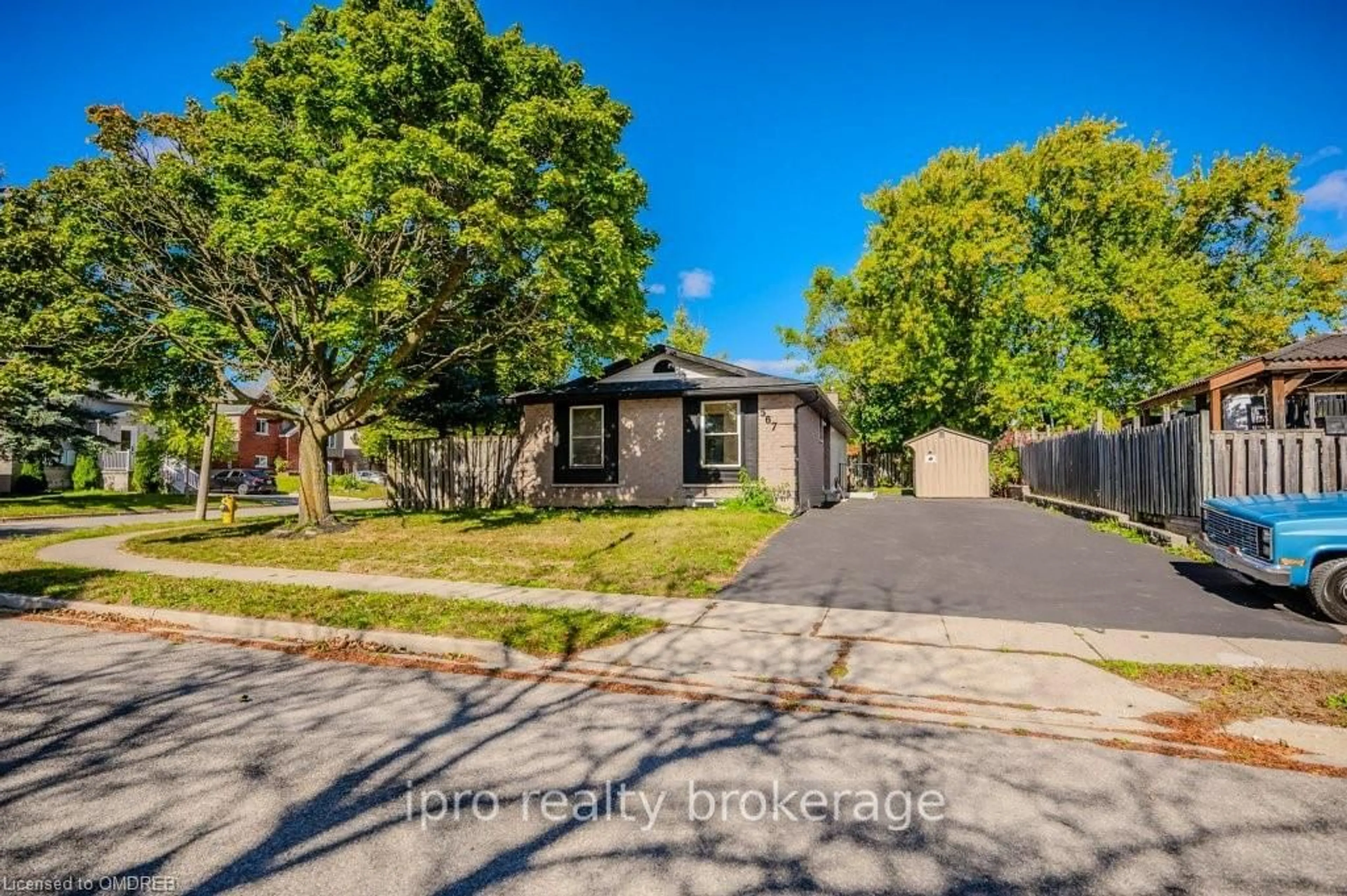 A pic from exterior of the house or condo, the fenced backyard for 567 HALBERSTADT Circ, Cambridge Ontario N3H 5J5