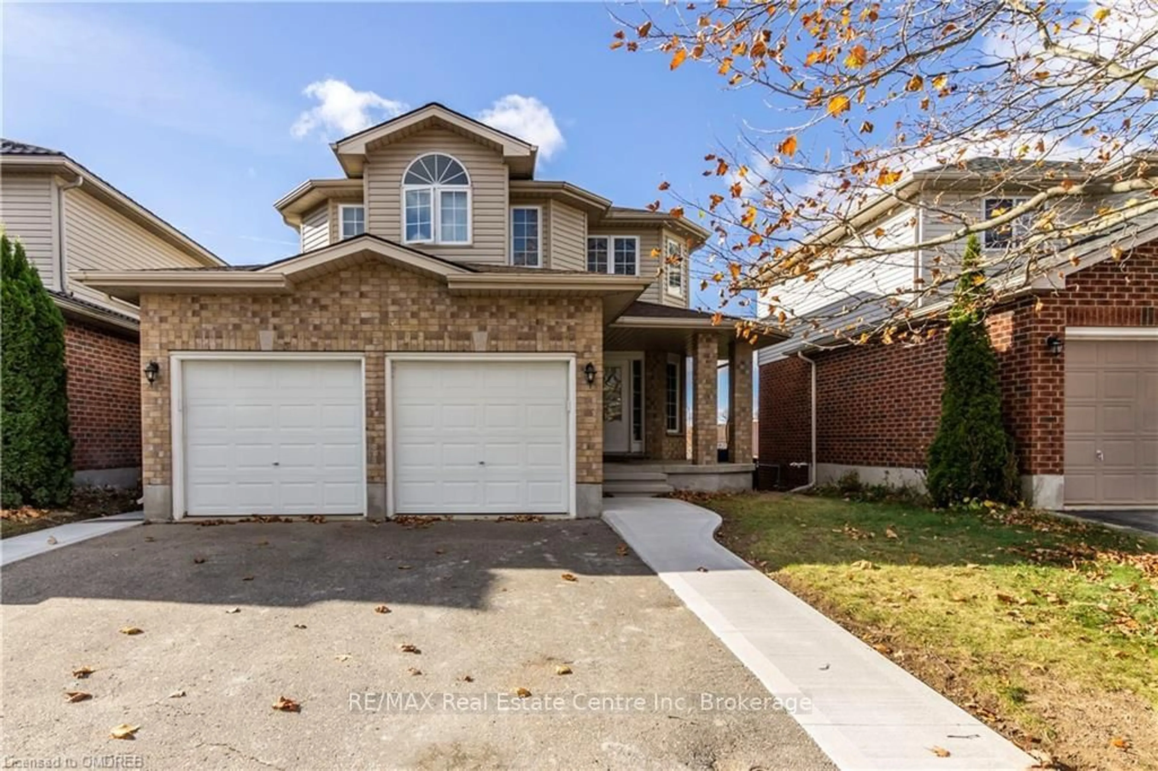 Frontside or backside of a home, the street view for 140 SEVERN Dr, Guelph Ontario N1E 7K6