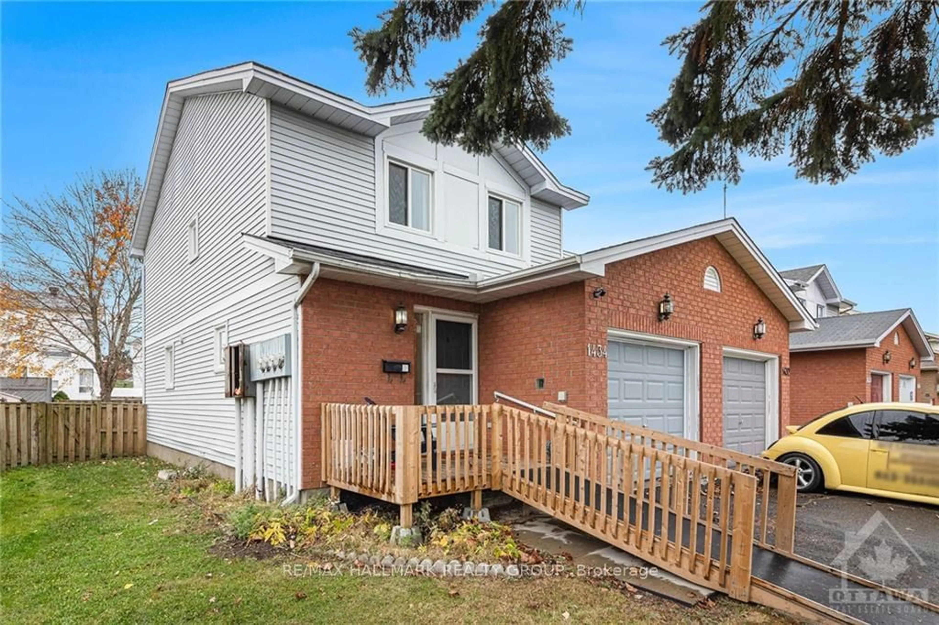 A pic from exterior of the house or condo, the fenced backyard for 1434 CARAVEL Cres, Orleans - Cumberland and Area Ontario K1E 3P5