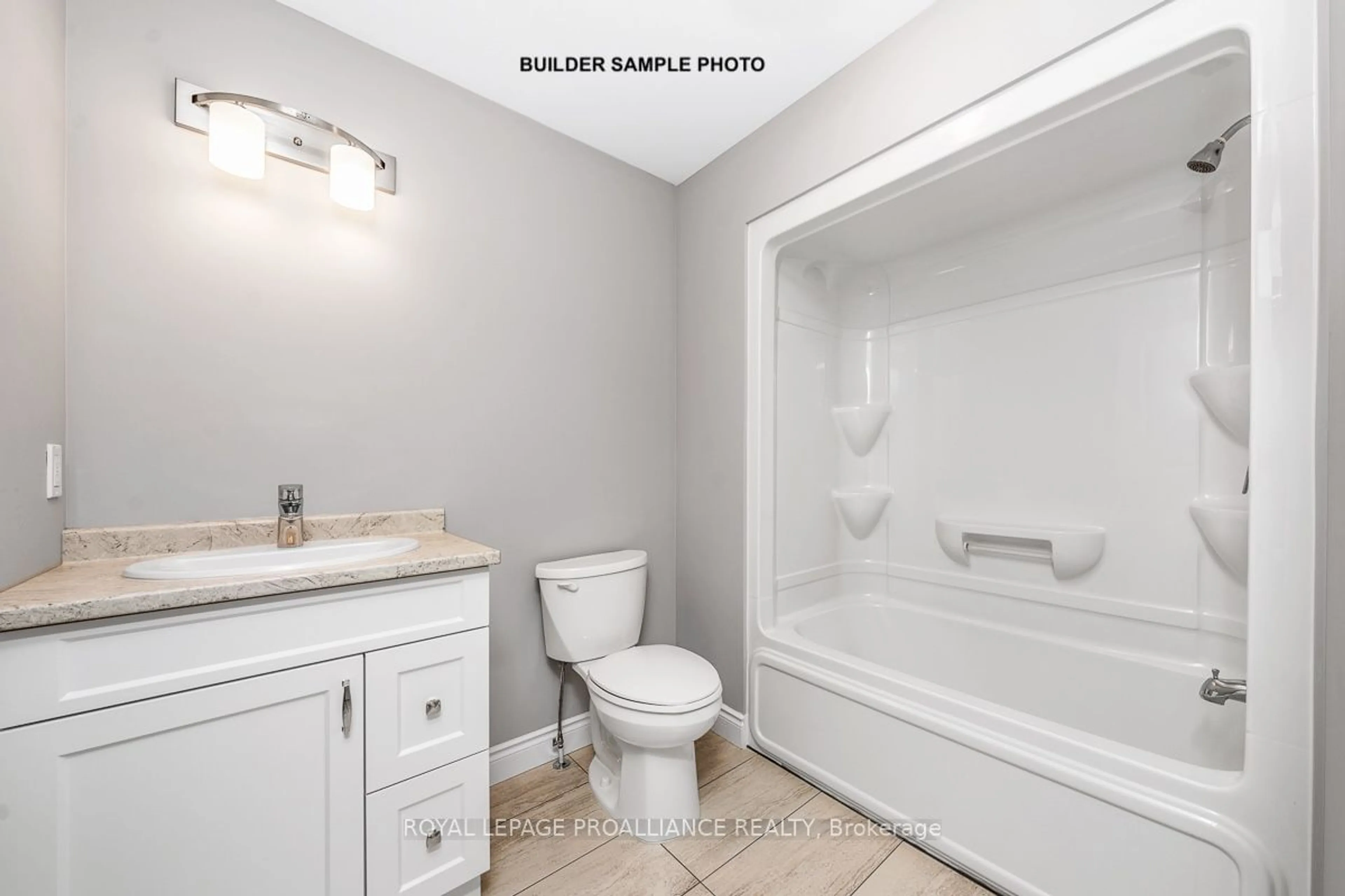 Standard bathroom, wood floors for Blk13-3 Homewood Ave, Trent Hills Ontario K0L 1Y0