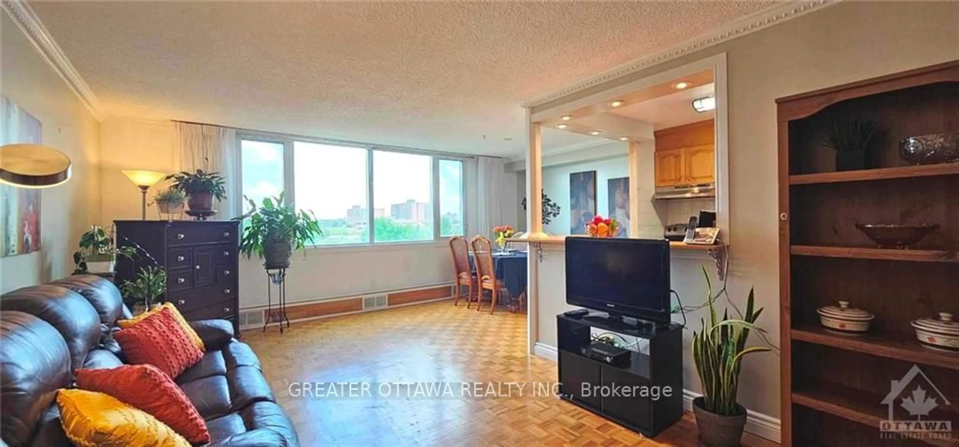 Unknown for 2625 REGINA St, Ottawa Ontario K2B 5W8