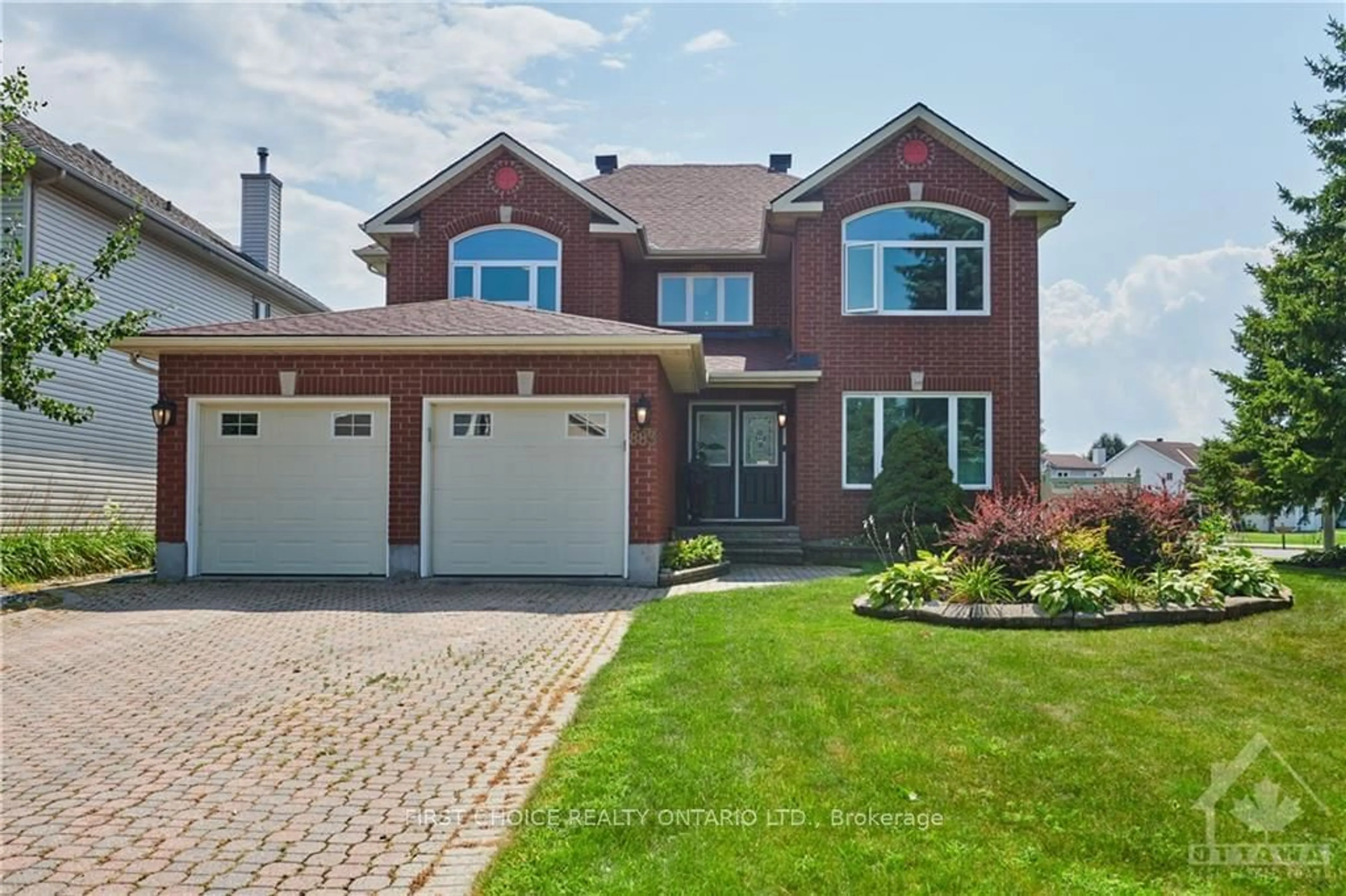 Home with brick exterior material for 883 CLEARCREST Cres, Orleans - Cumberland and Area Ontario K4A 3E6