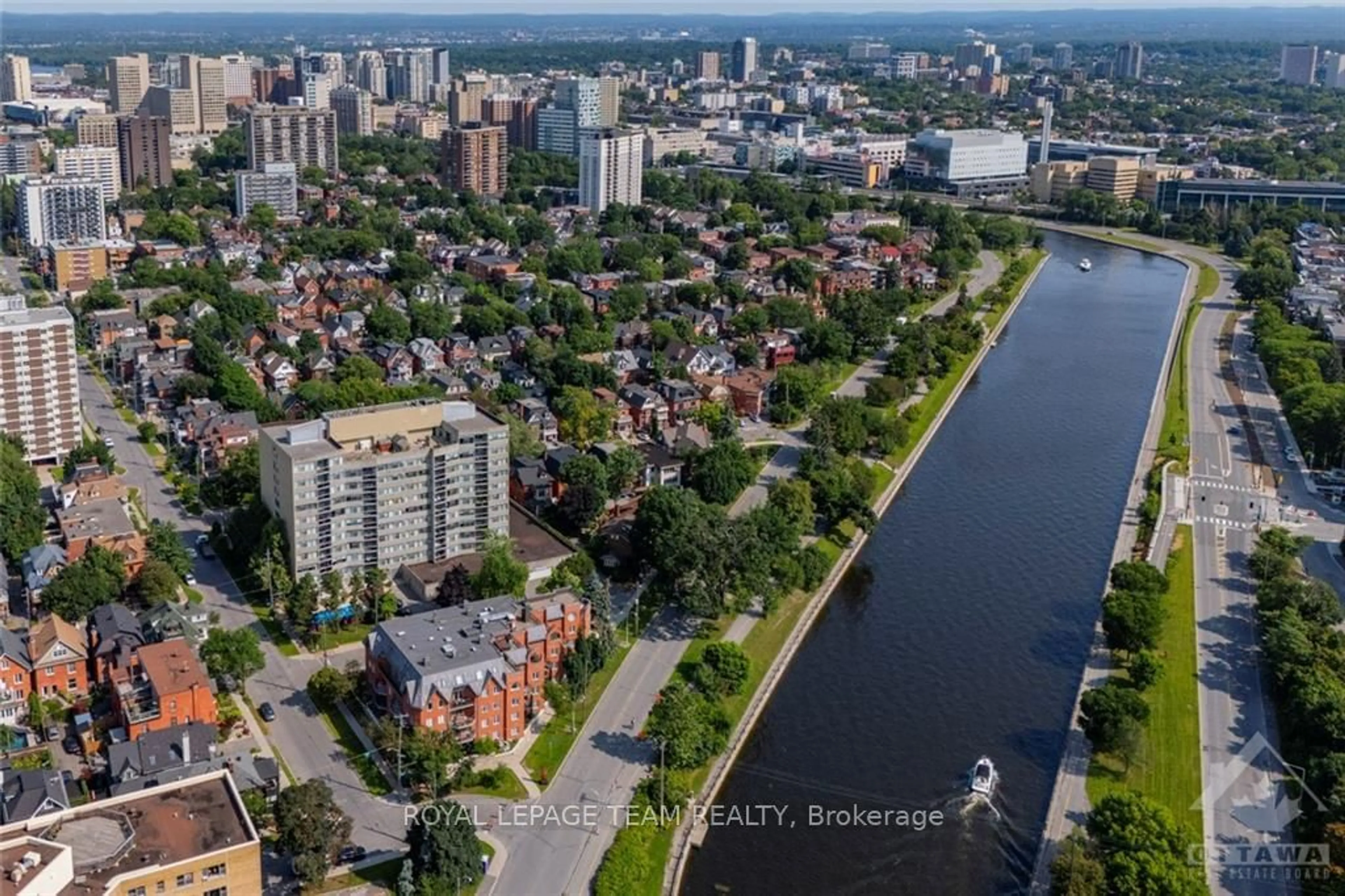 A pic from exterior of the house or condo, the view of city buildings for 60 MCLEOD St #403, Ottawa Centre Ontario K2P 2G1