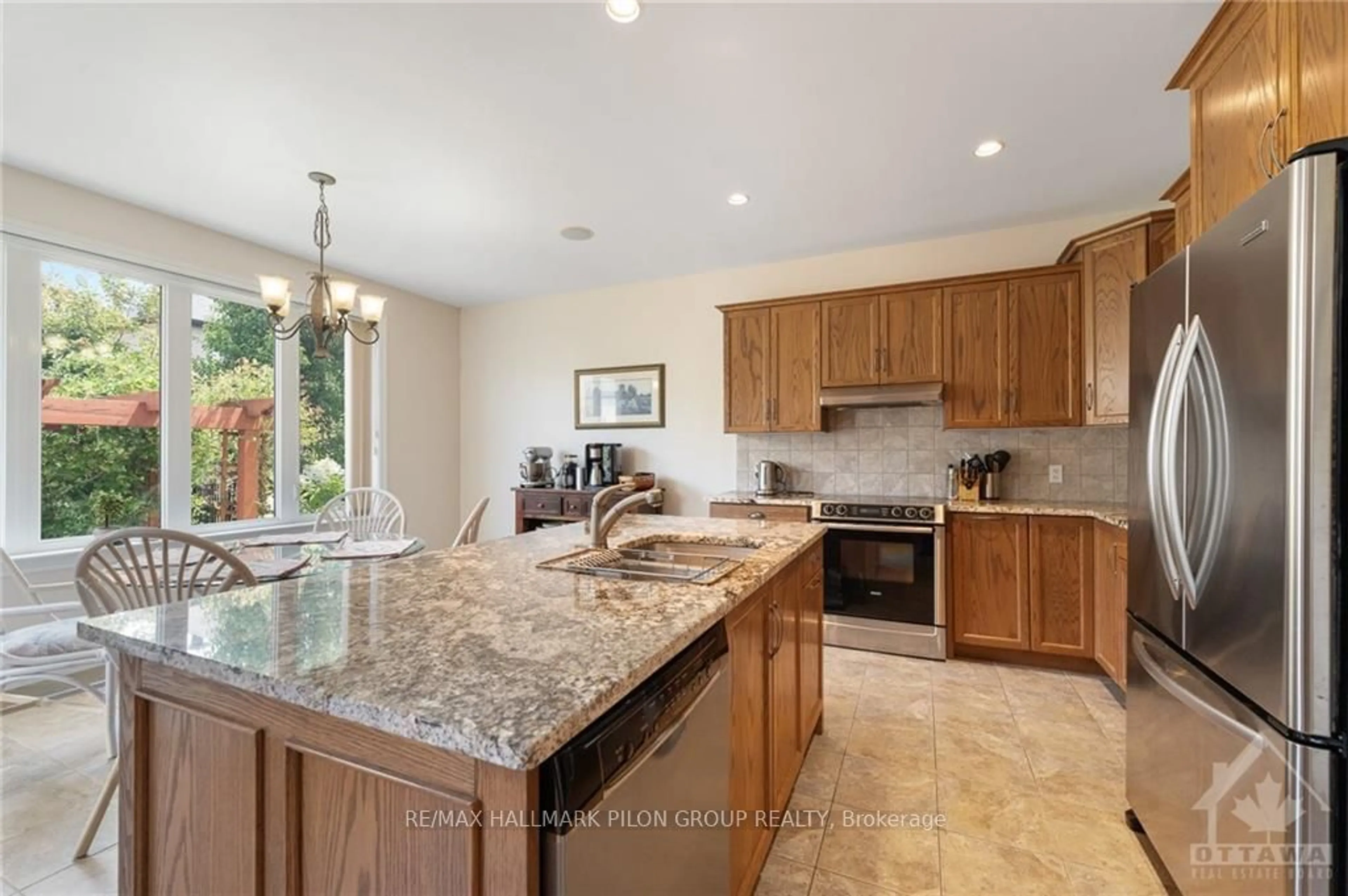 Open concept kitchen for 1817 MICKELBERRY Cres, Orleans - Cumberland and Area Ontario K4A 0E6