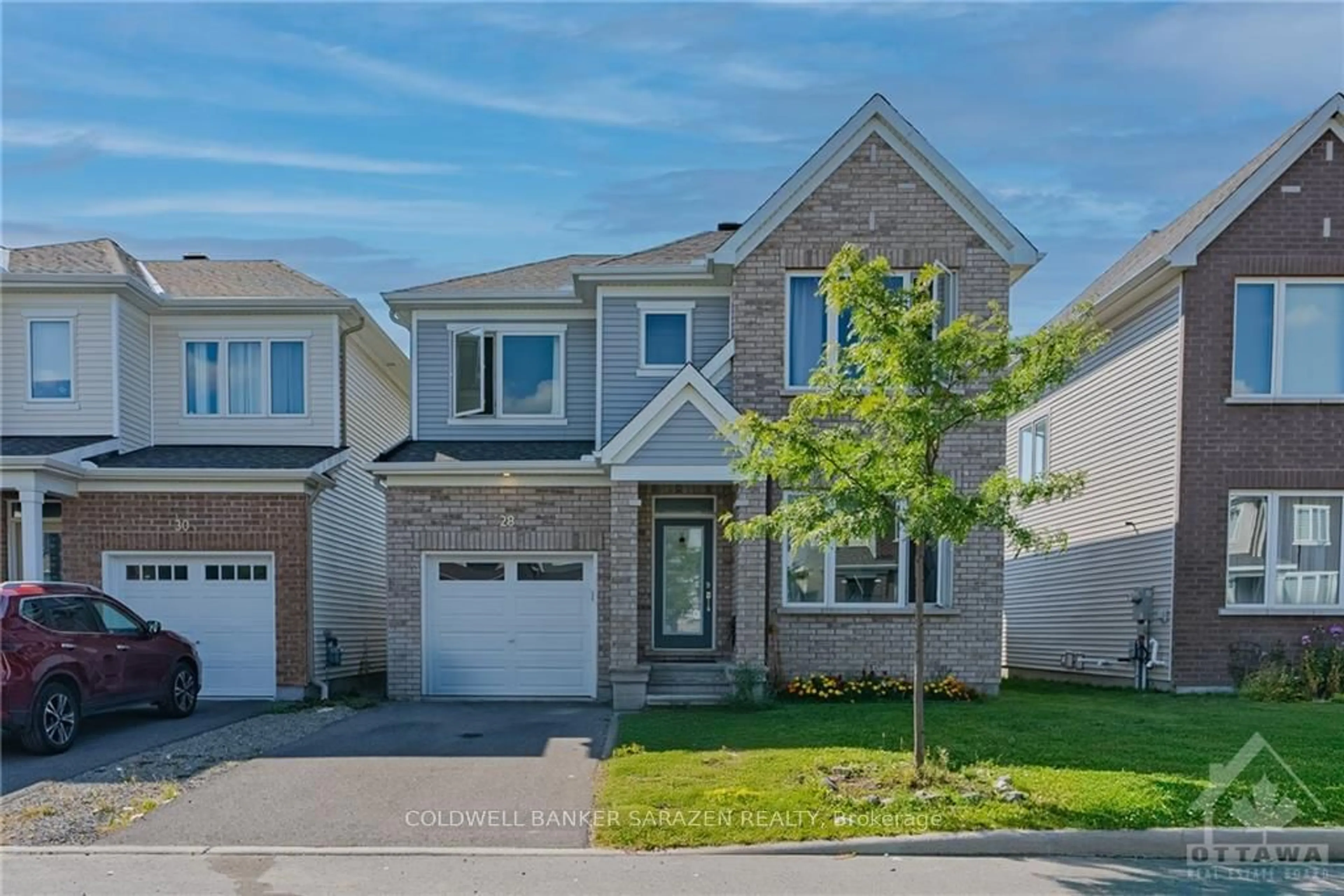 Frontside or backside of a home, cottage for 28 COPPERMINE St, Barrhaven Ontario K2J 6P6