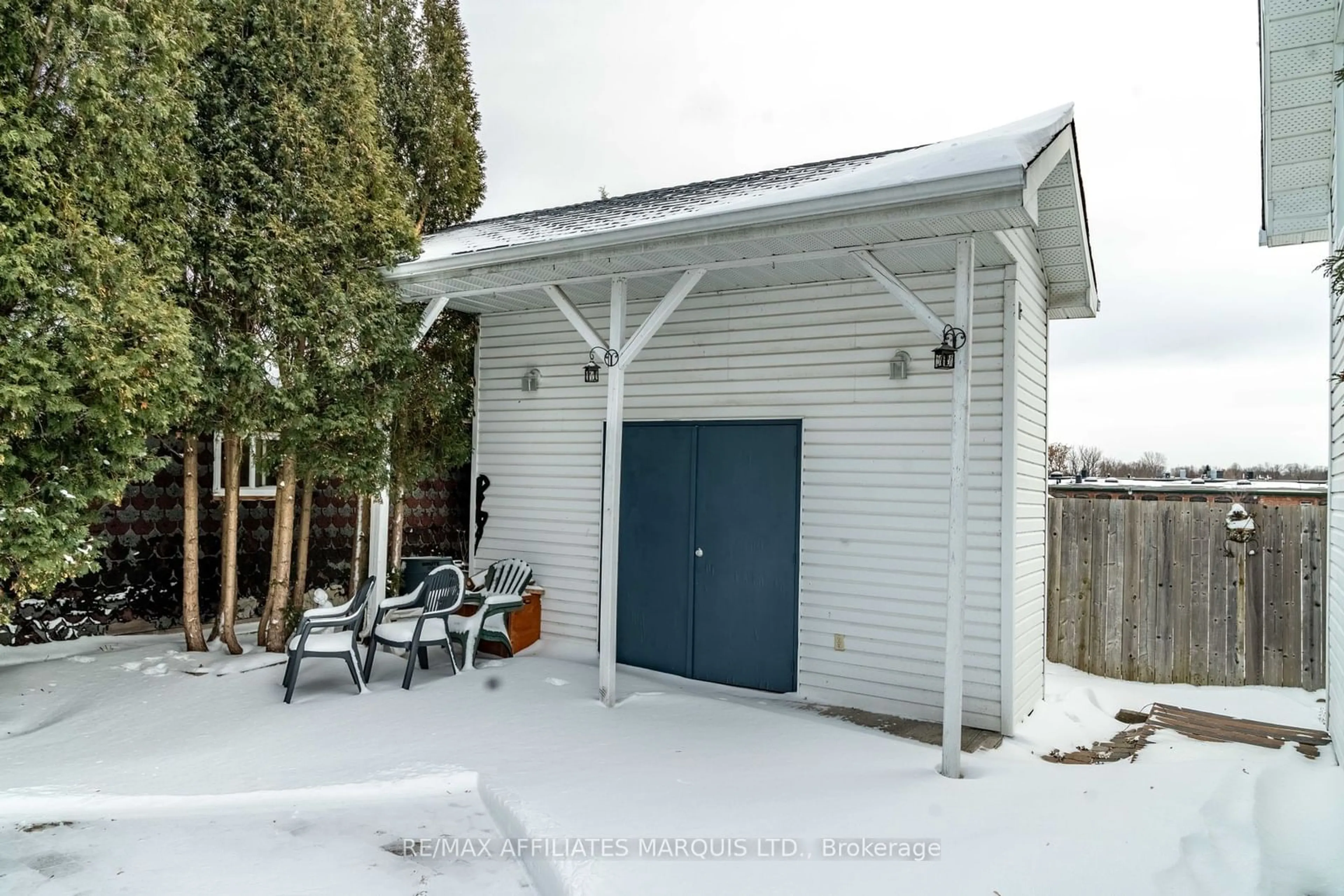 Shed for 29-30 DUNCAN St, Cornwall Ontario K6H 1H4