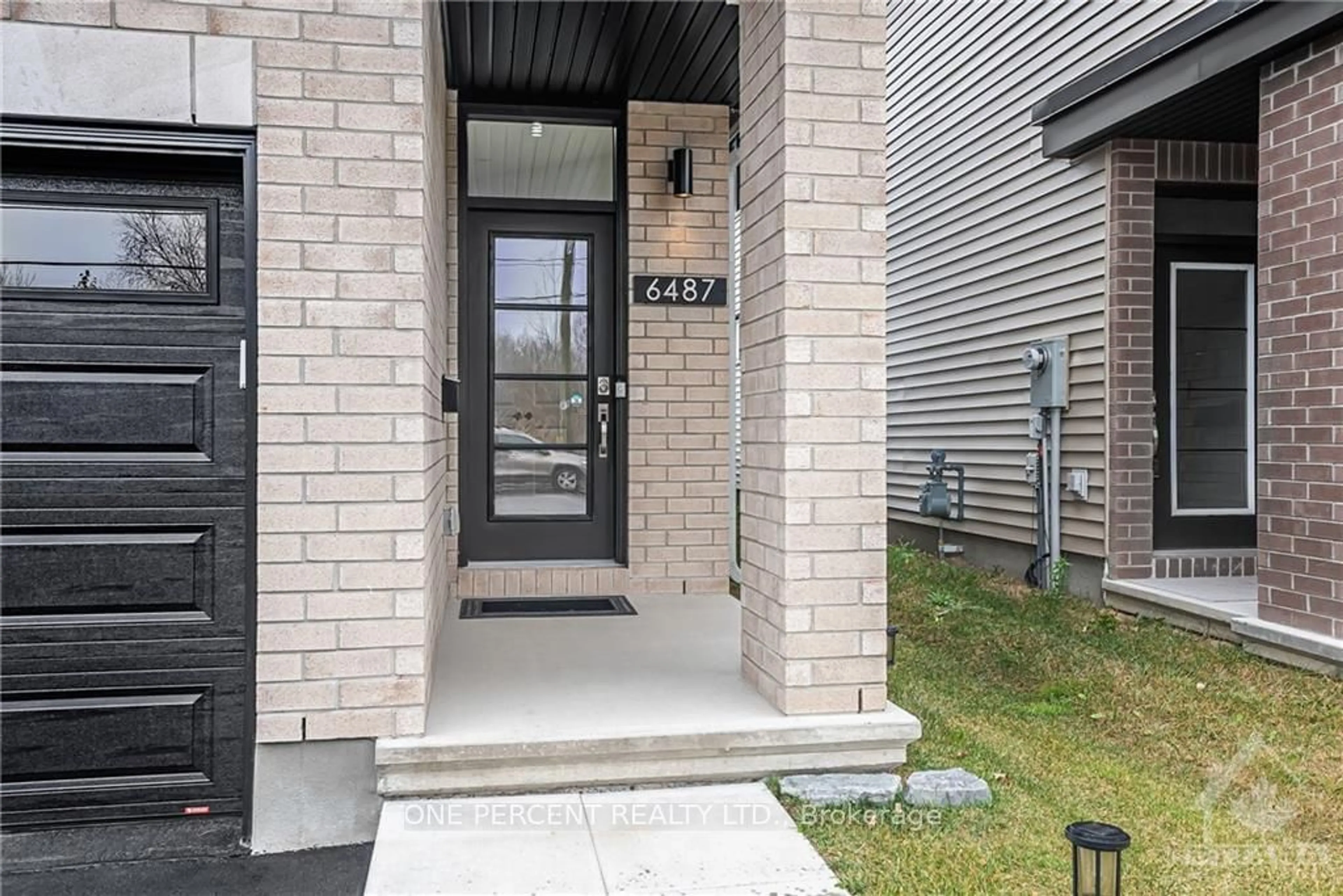 Indoor entryway, cement floor for 6487 RENAUD Rd, Orleans - Convent Glen and Area Ontario K1W 0R8