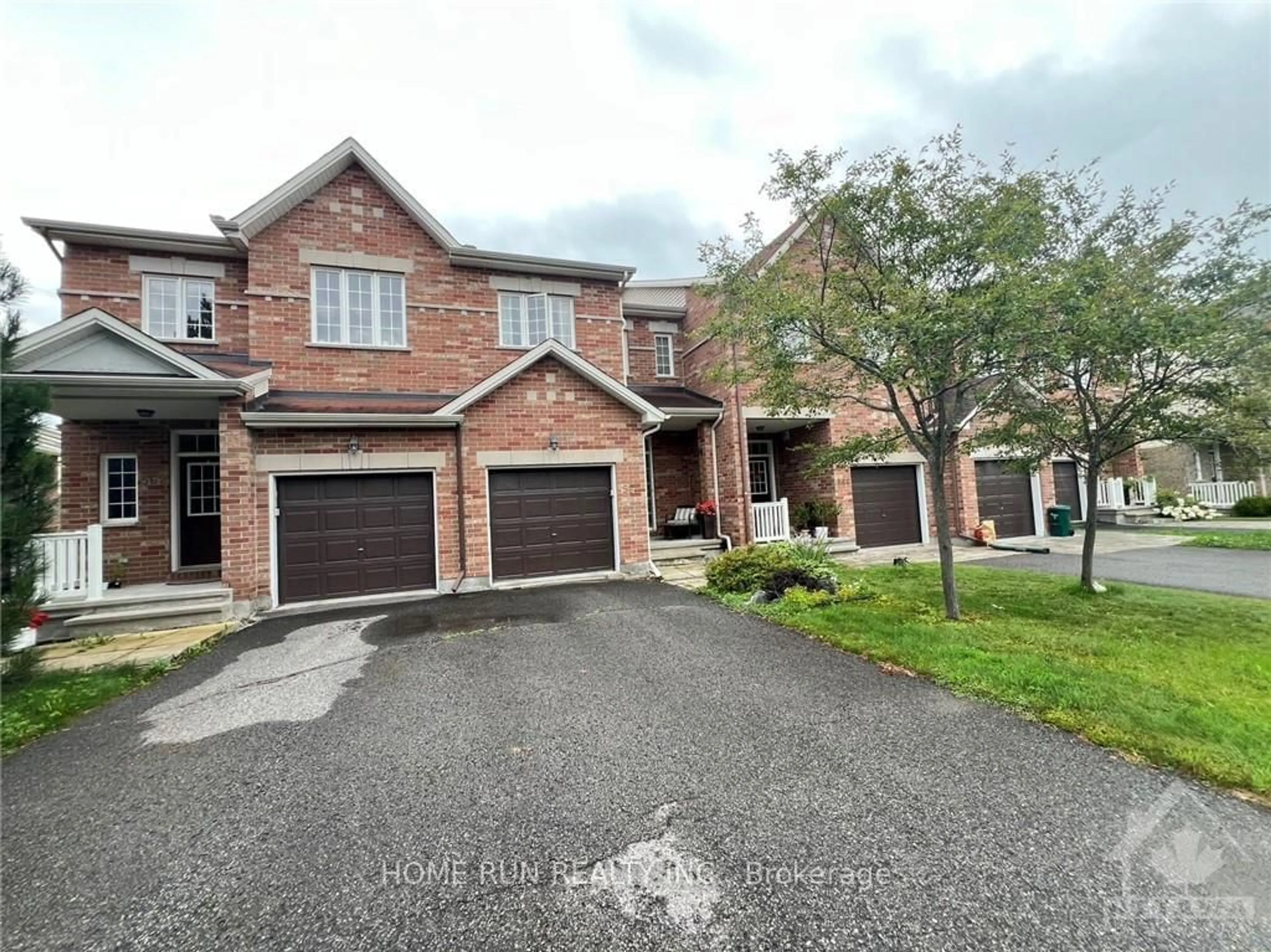 A pic from exterior of the house or condo, the street view for 564 REMNOR Ave, Kanata Ontario K2T 0A5