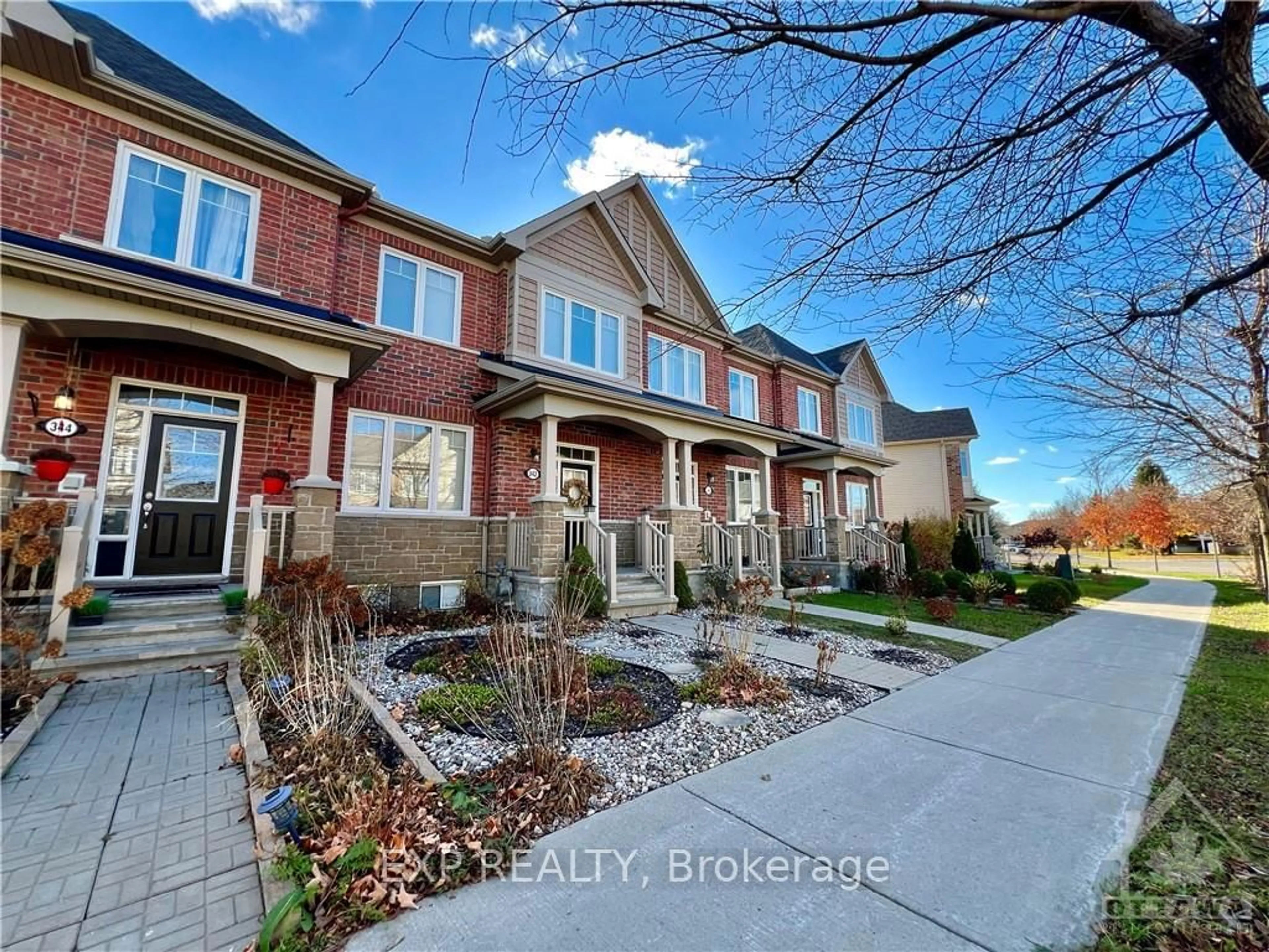 A pic from exterior of the house or condo, the street view for 342 SWEETFLAG St, Barrhaven Ontario K2J 5Y7