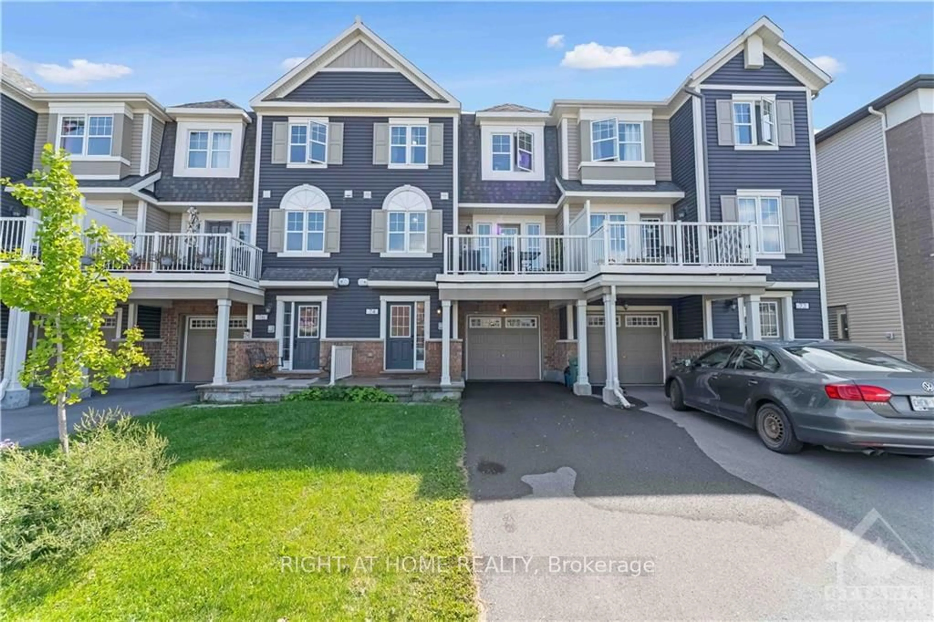 A pic from exterior of the house or condo, the street view for 74 FEATHERTOP Lane, Kanata Ontario K2V 0K7