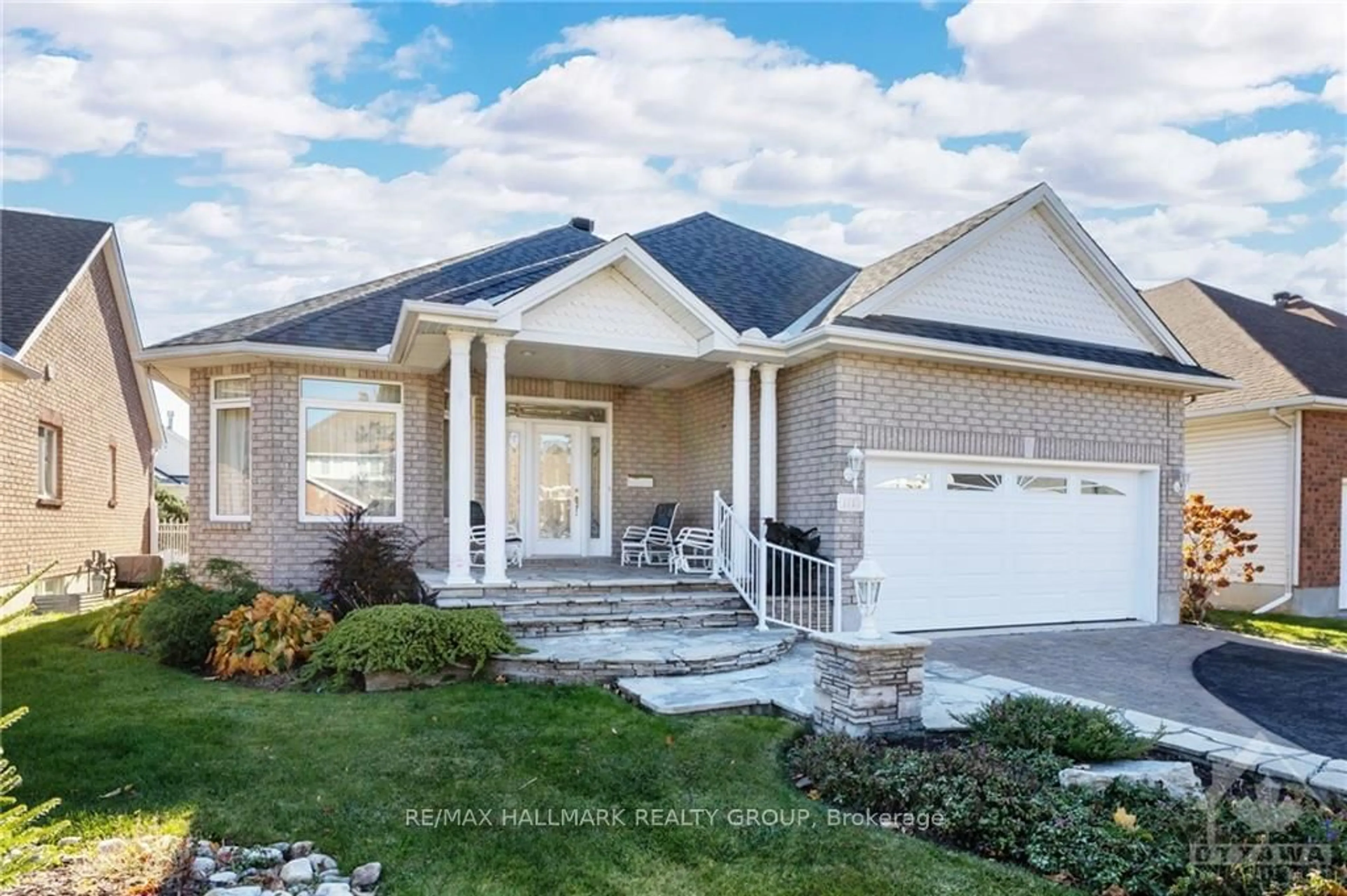 Frontside or backside of a home, the street view for 1110 LICHEN Ave, Orleans - Cumberland and Area Ontario K4A 4B1