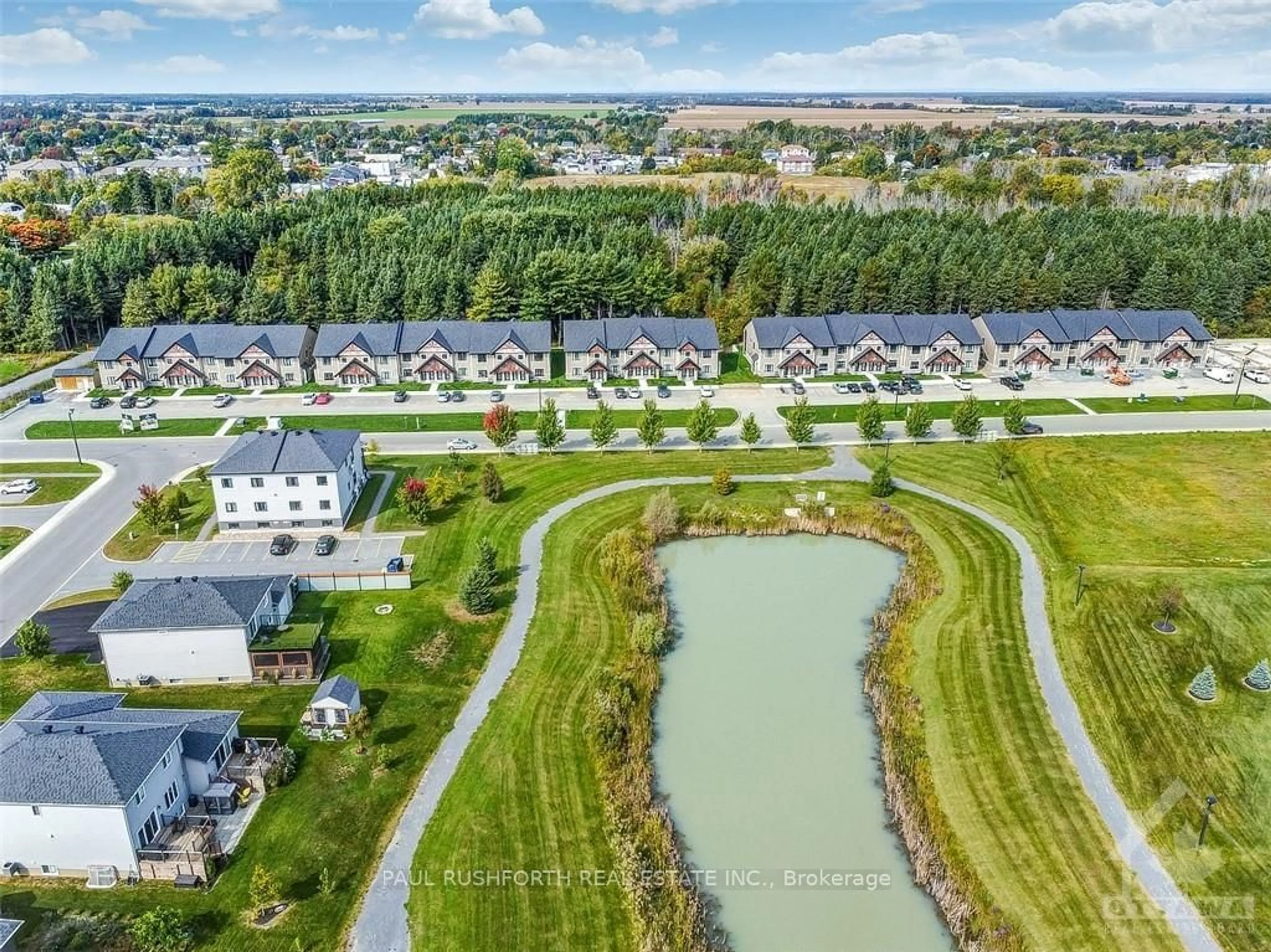 A pic from exterior of the house or condo, the view of lake or river for 91 ST MORITZ Tr #305, Russell Ontario K0A 1W0