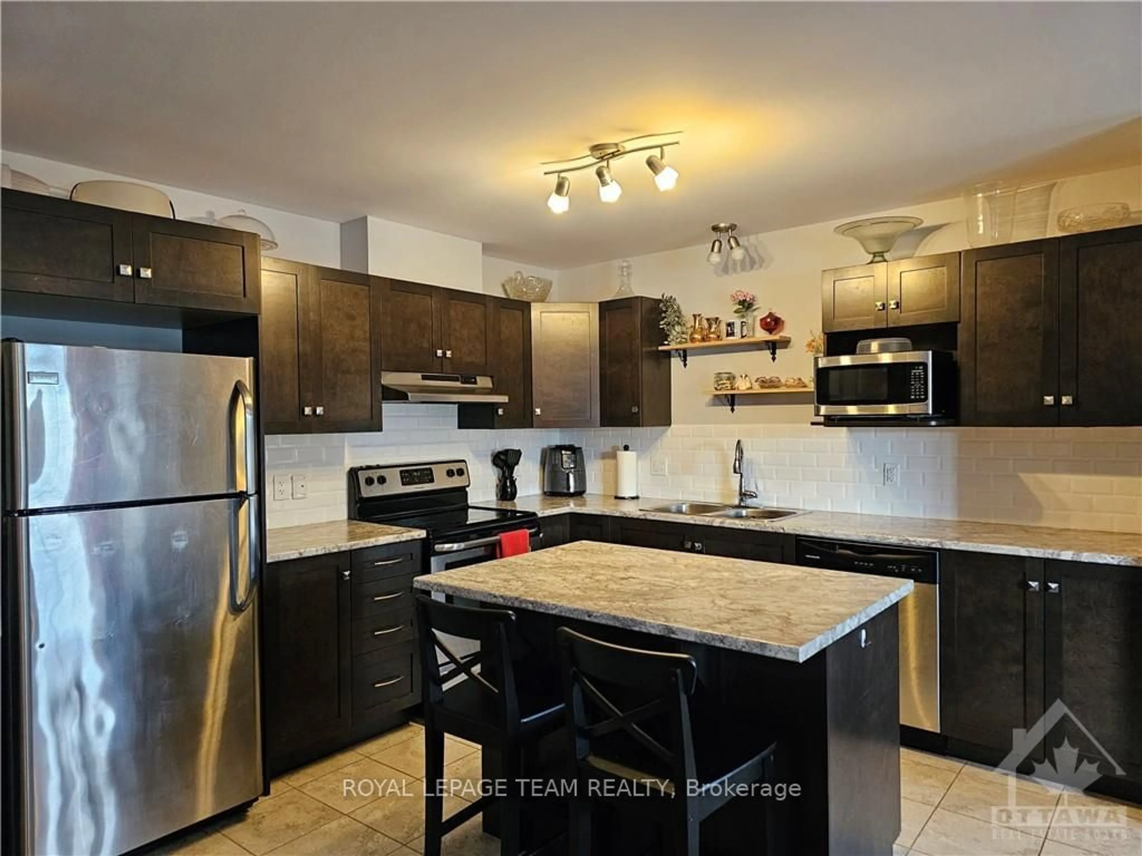 Open concept kitchen for 245 EQUINOX Dr #203, Russell Ontario K0A 1W1