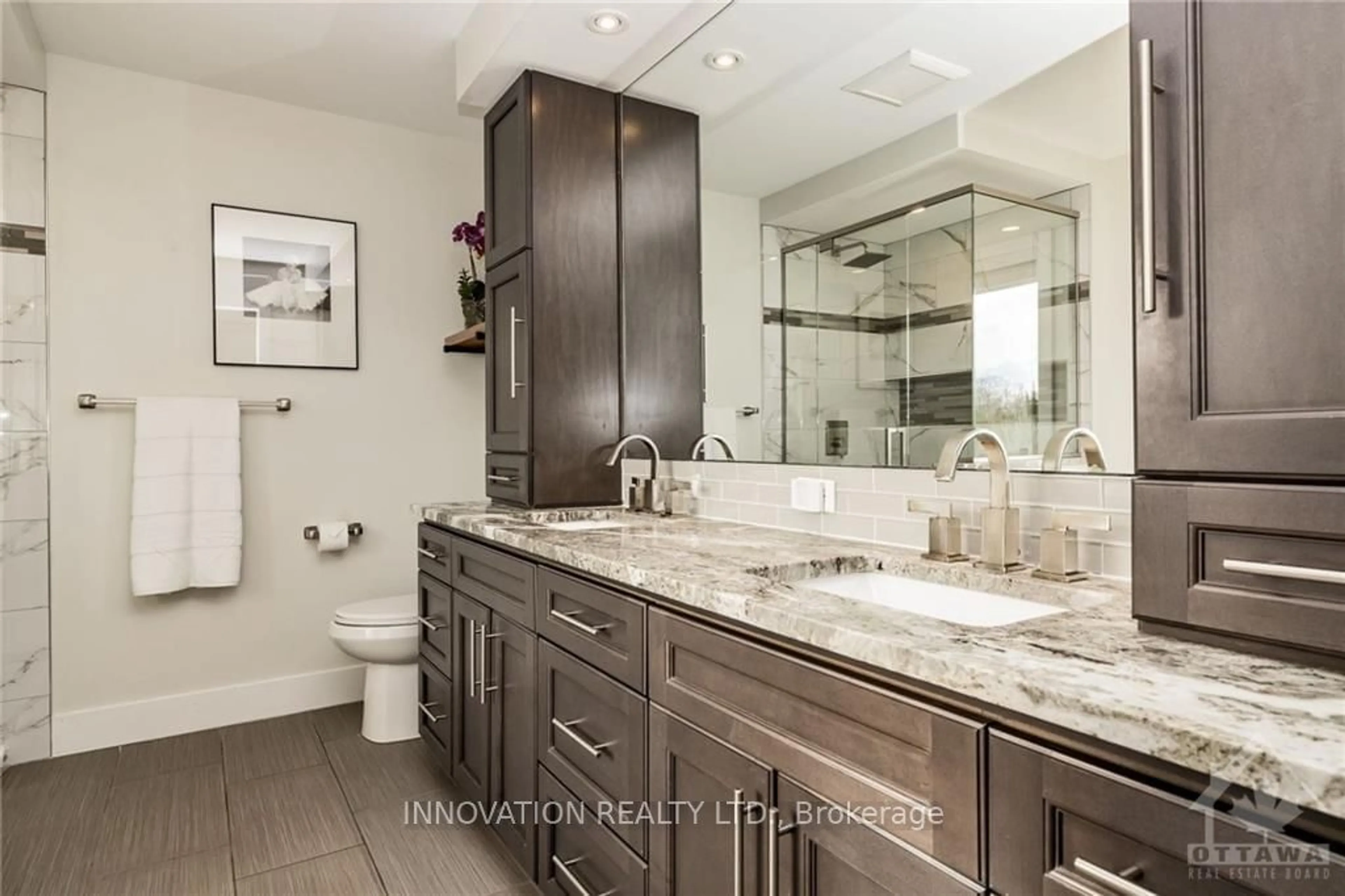 Contemporary bathroom, wood floors for 55 WHITE TAIL Dr, Mississippi Mills Ontario K0A 1A0