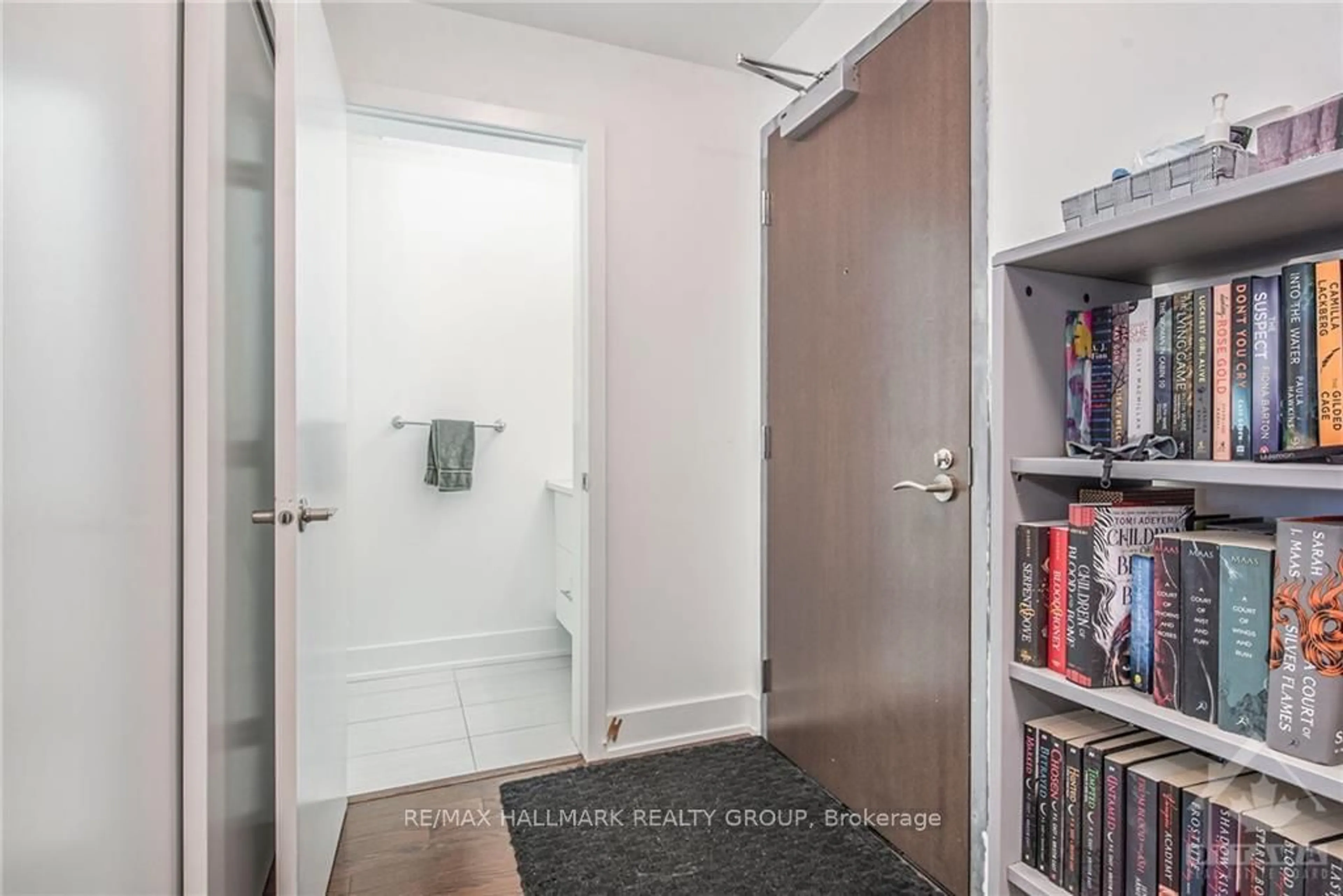 Indoor entryway, not visible floor for 108 RICHMOND Rd #809, Westboro - Hampton Park Ontario K1Z 0B3