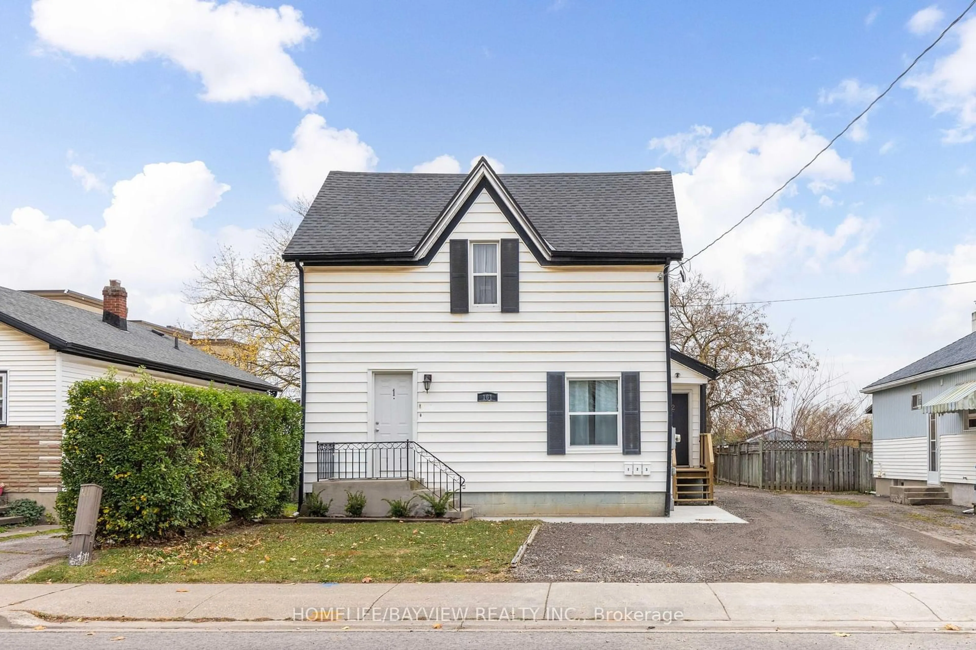 Frontside or backside of a home, cottage for 161 Louth St, St. Catharines Ontario L2S 2R4