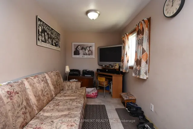 Additional property image - 152 West 4th St
