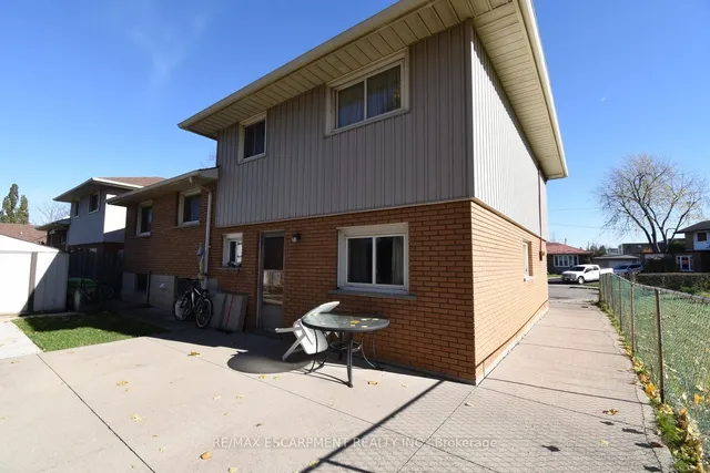 Additional property image - 152 West 4th St