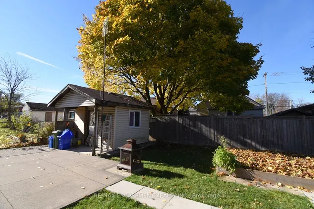 Additional property image - 152 West 4th St