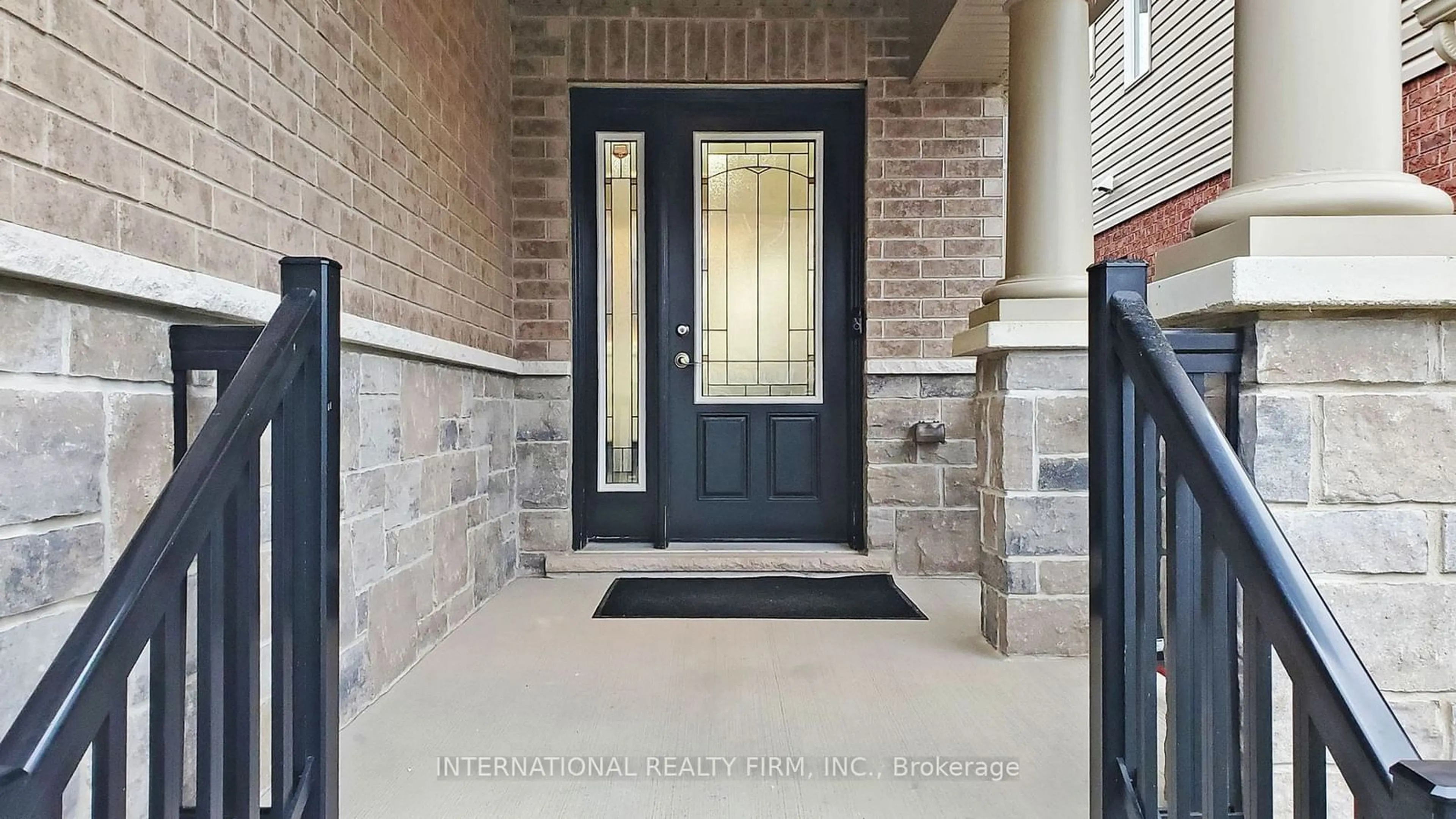 Indoor entryway, ceramic floors for 3 Samuel Dr, Guelph Ontario N1L 0K2