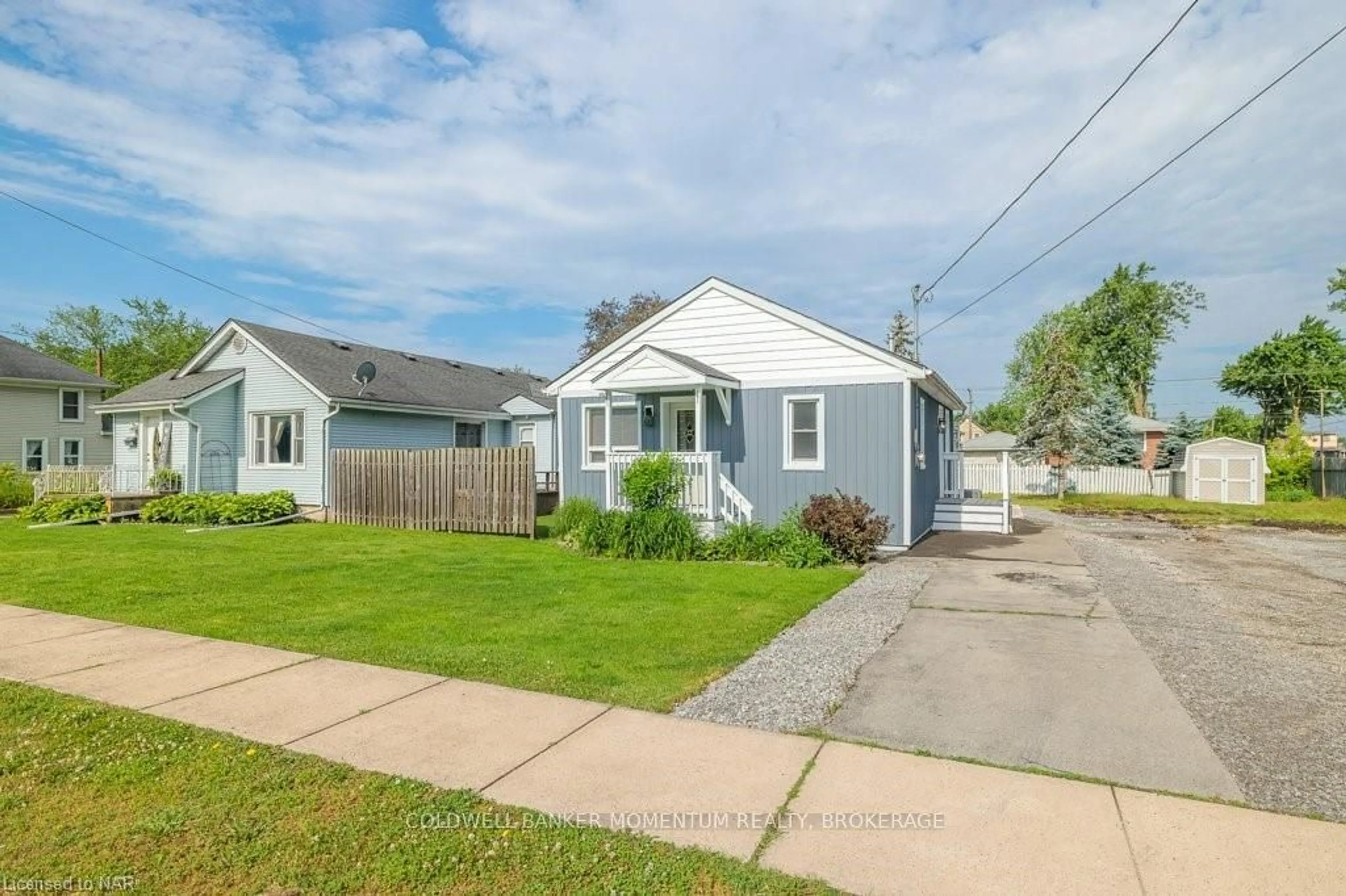 Frontside or backside of a home, cottage for 72 WELLINGTON St, Port Colborne Ontario L3K 2J7