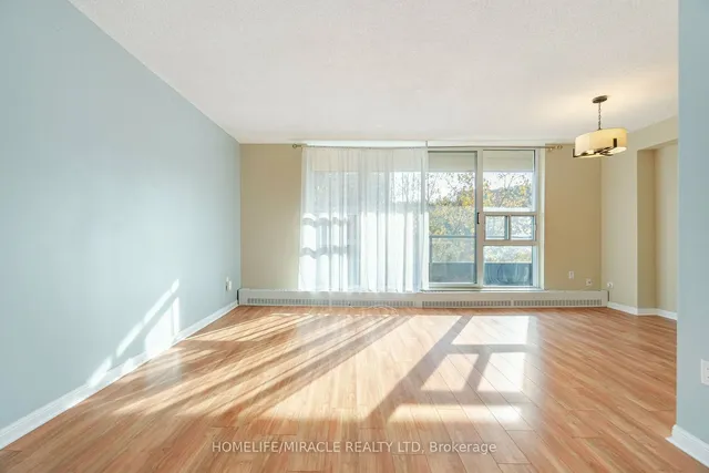 Additional property image - 1964 Main St Unit 501