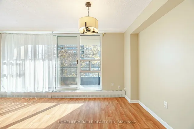Additional property image - 1964 Main St Unit 501