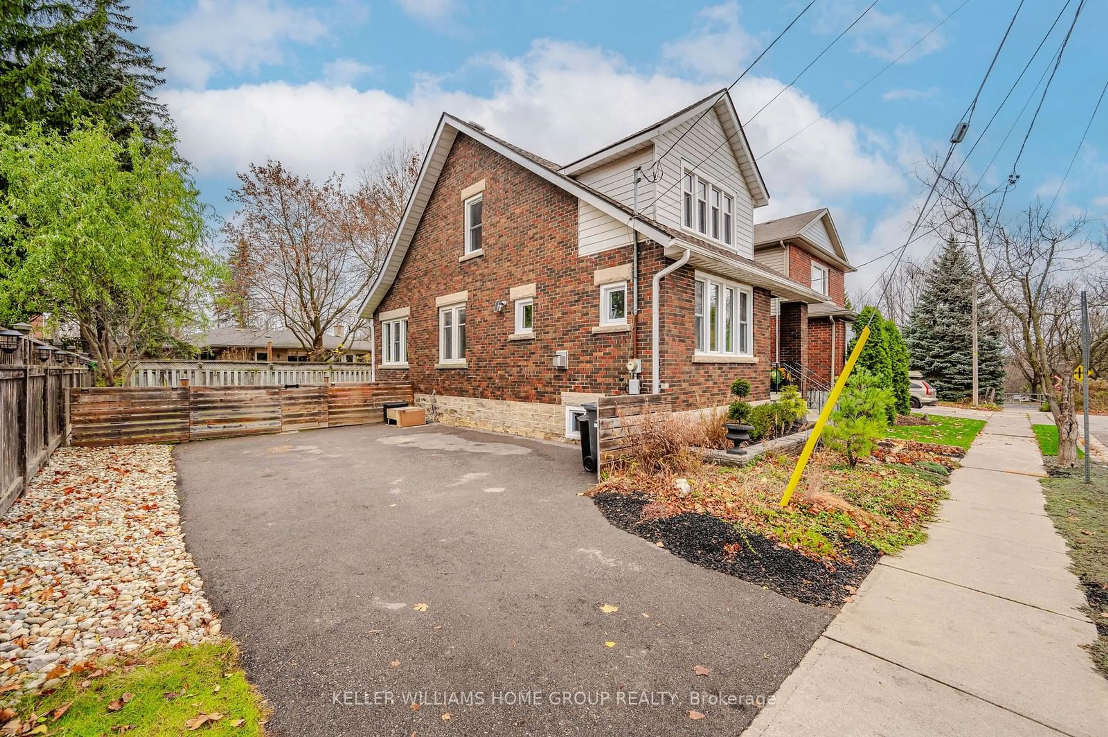 Home with brick exterior material for 20 Mac Ave, Guelph Ontario N1H 1M9