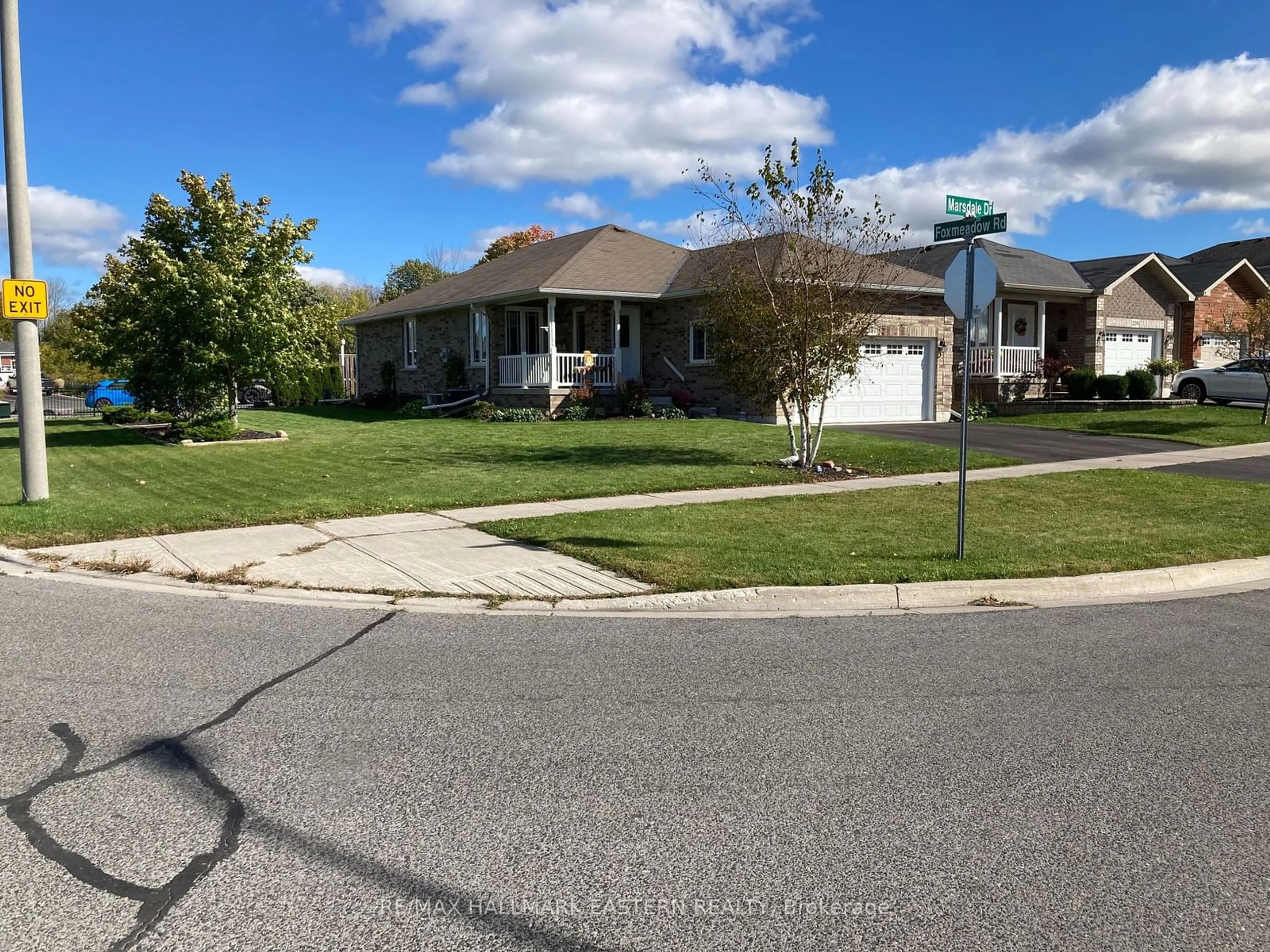 Frontside or backside of a home, the street view for 2287 Marsdale Dr, Peterborough Ontario K9L 0B6