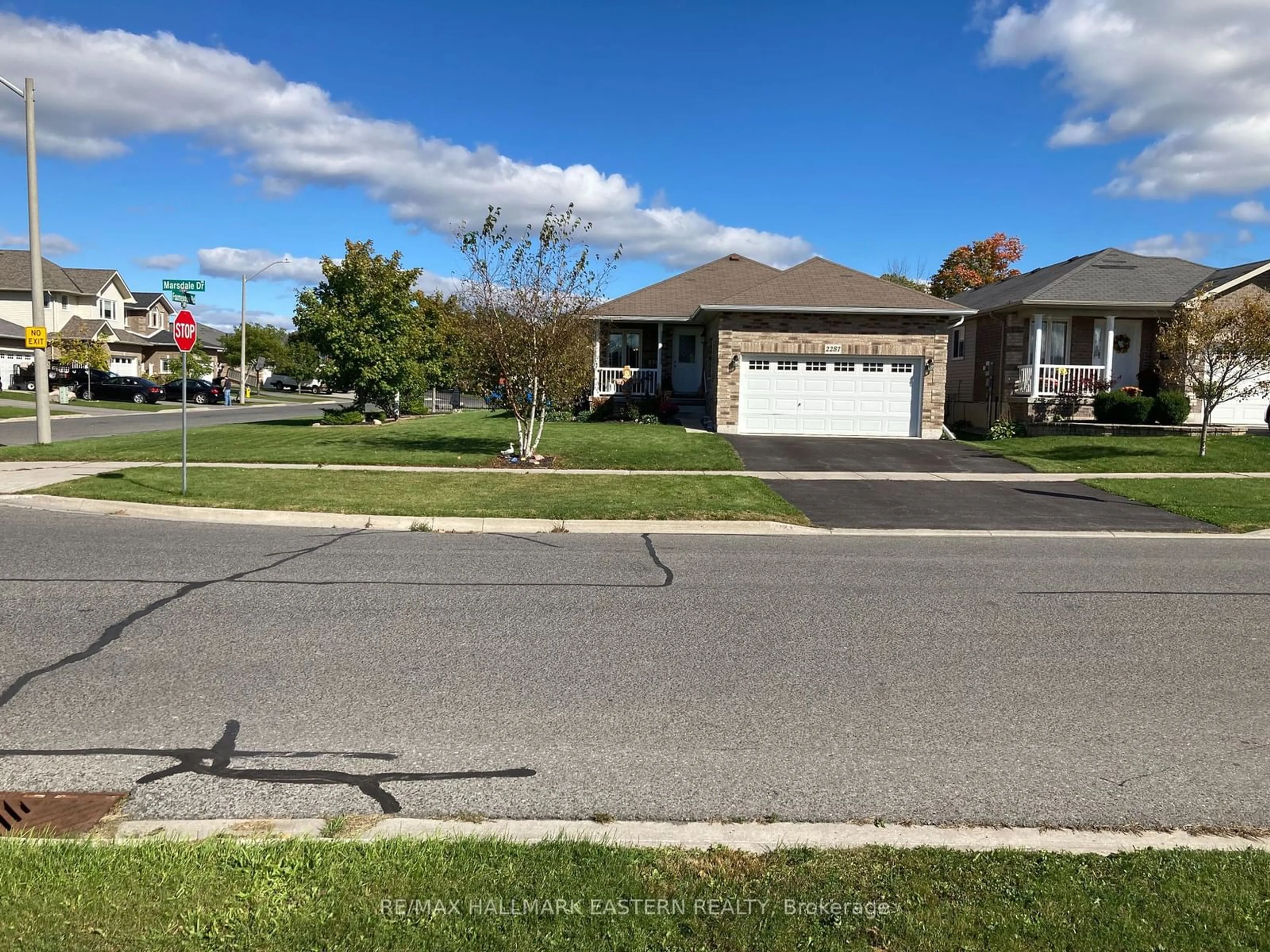 Frontside or backside of a home, the street view for 2287 Marsdale Dr, Peterborough Ontario K9L 0B6