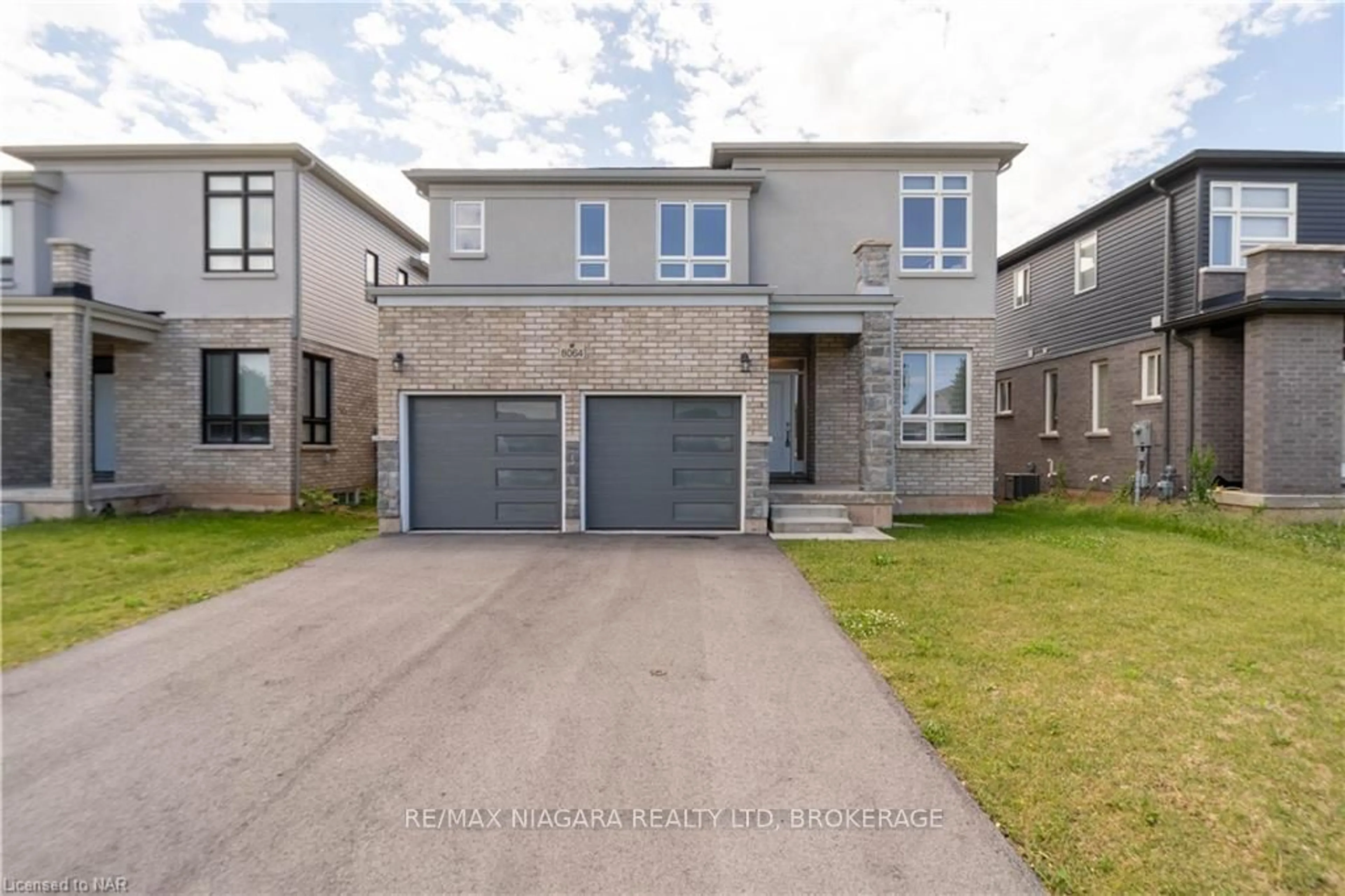 Frontside or backside of a home, the street view for 8064 CITATION Rd, Niagara Falls Ontario L2H 3H7