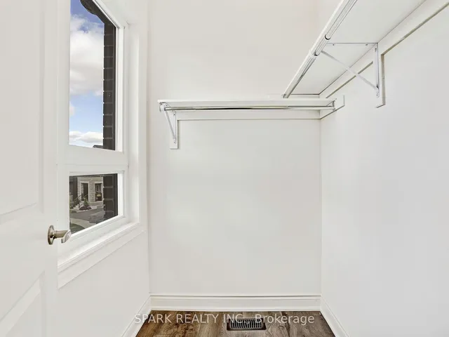 Additional property image - 76 Elstone Pl