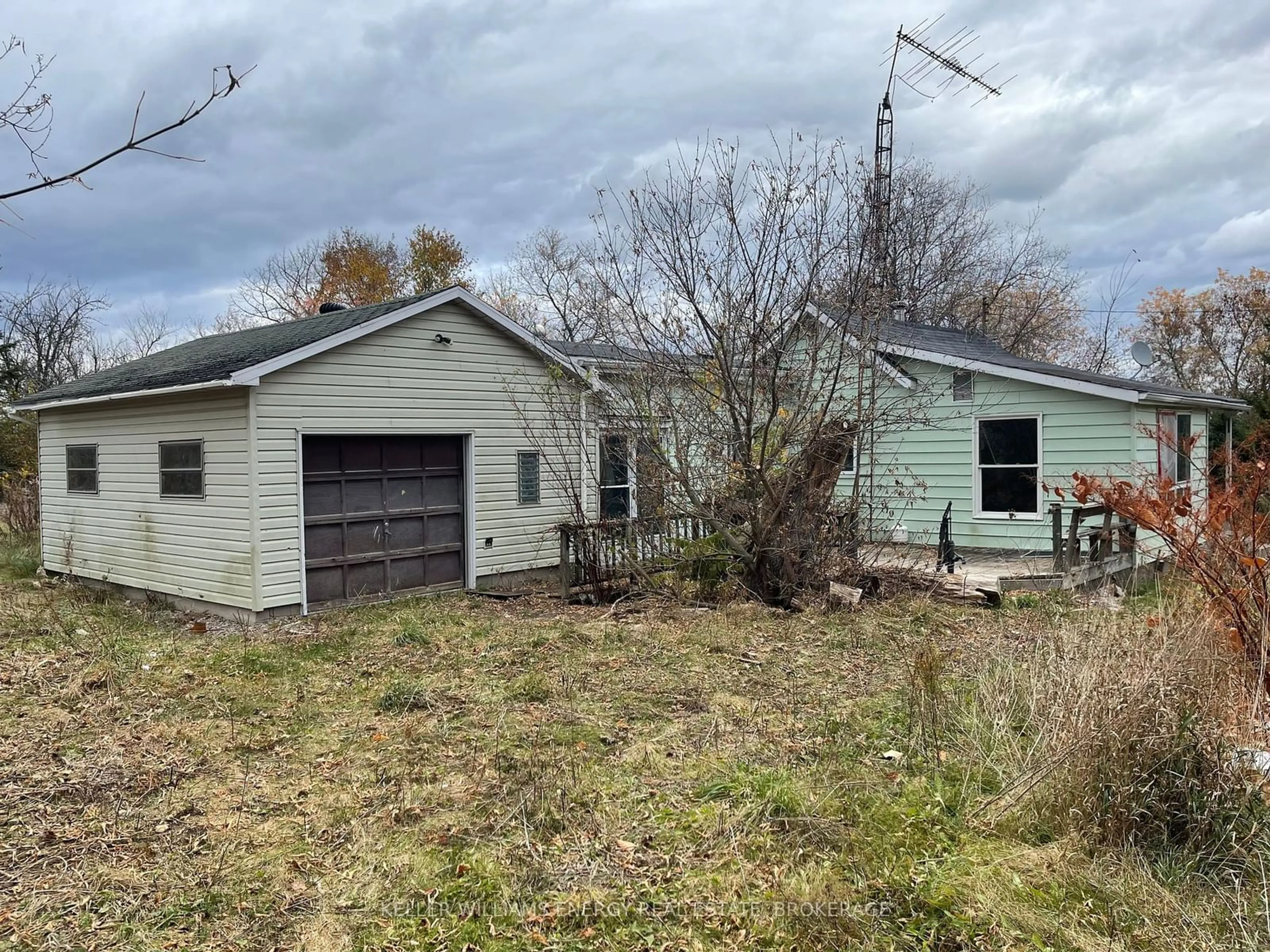 Frontside or backside of a home, cottage for 711 Ray Rd, Madoc Ontario K0K 2K0