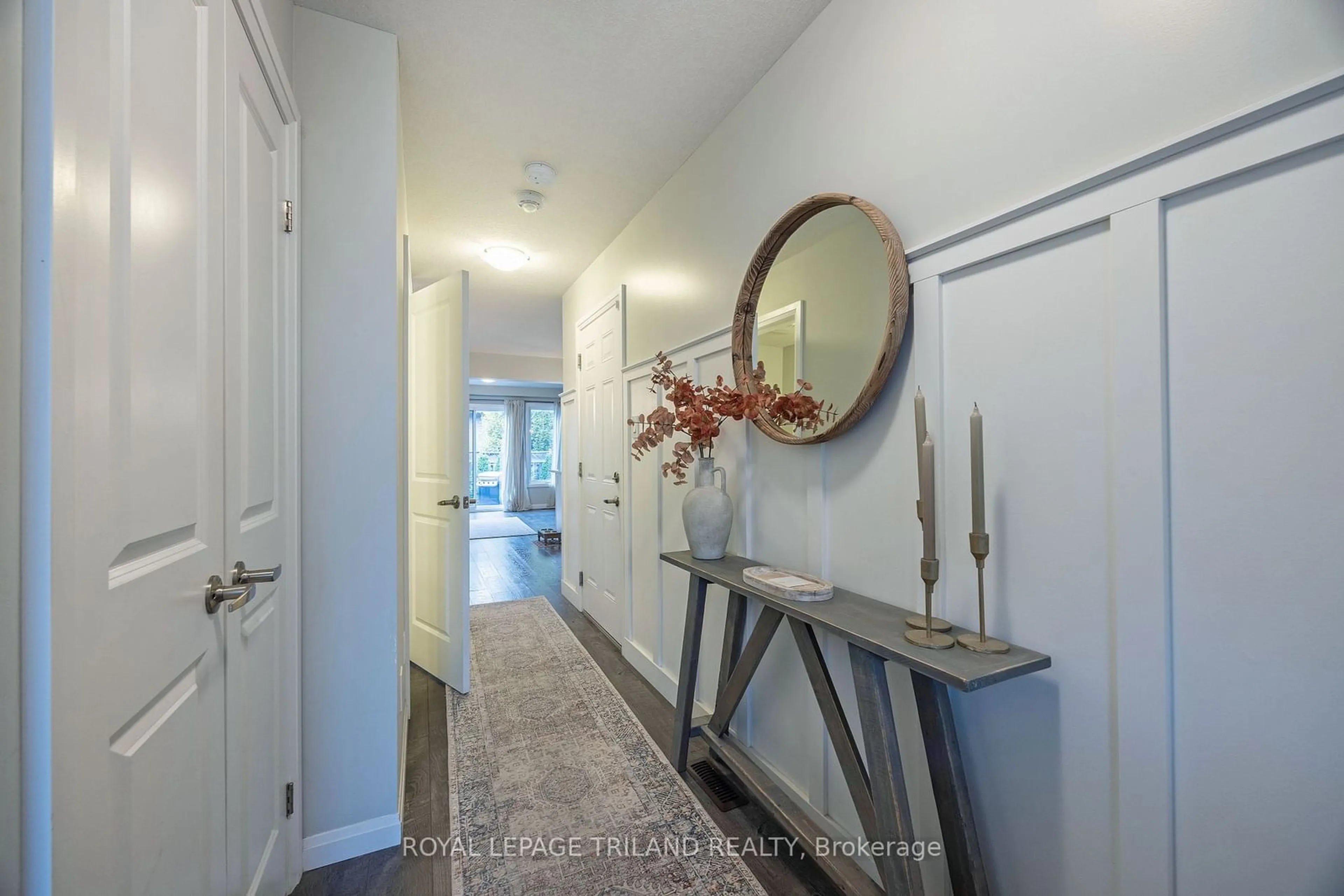 Indoor entryway, wood floors for 2040 Shore Rd #46, London Ontario N6K 0G3