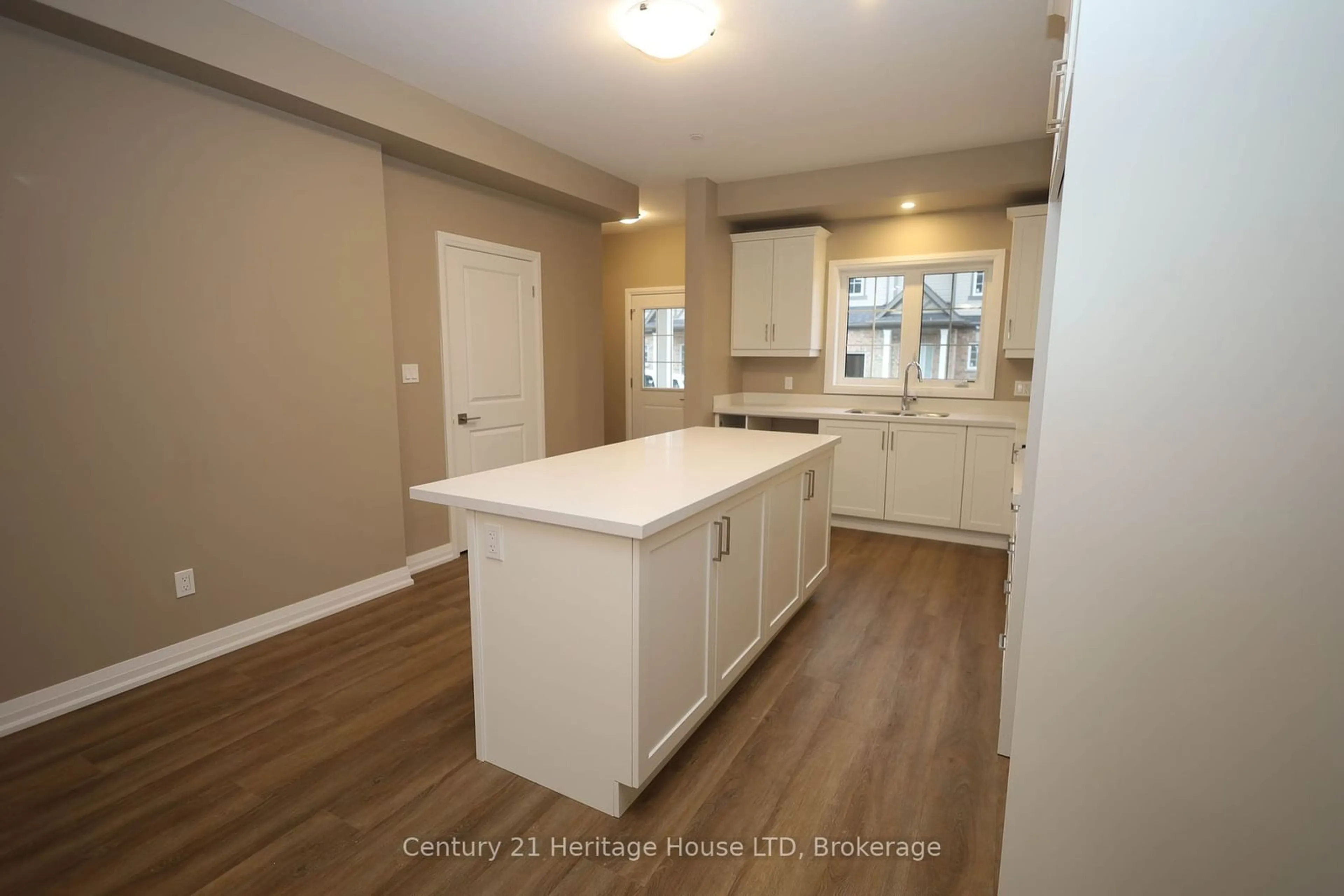 Open concept kitchen for 397 Garrison Rd #15, Fort Erie Ontario L2A 1N1