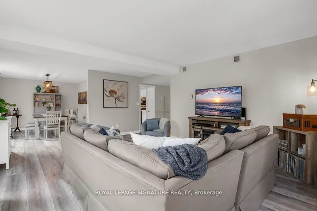 Additional property image - 49 Robinson St Unit 300